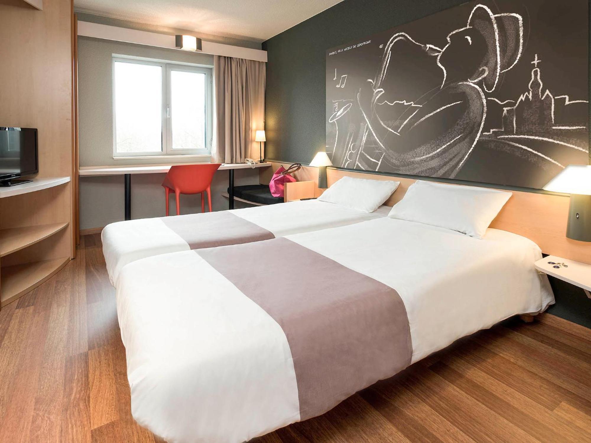 Twin Room,1772876090:JPEG