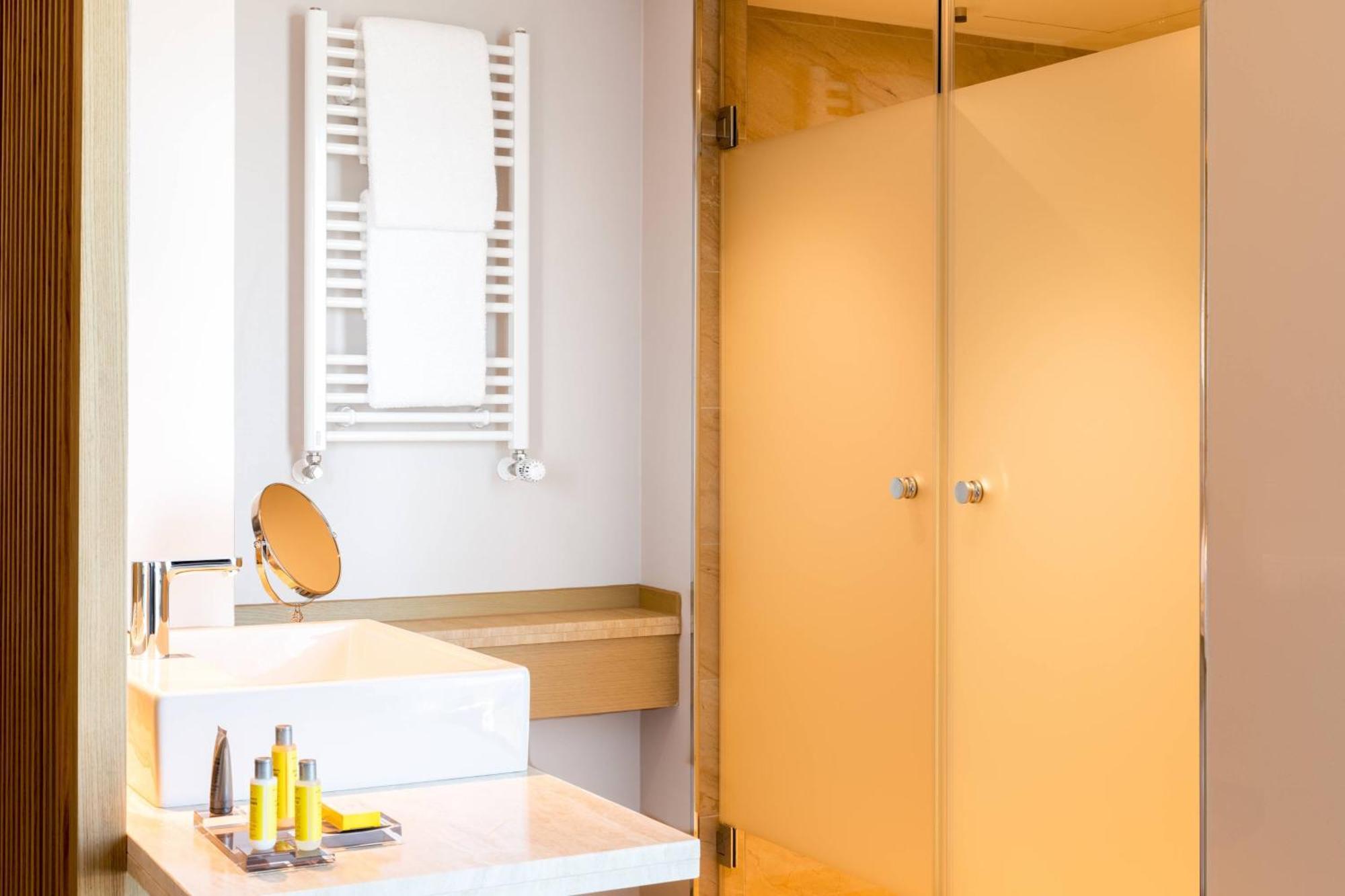 Suite mit 1 Schlafzimmer, Kingsize-Bett und Aussicht
