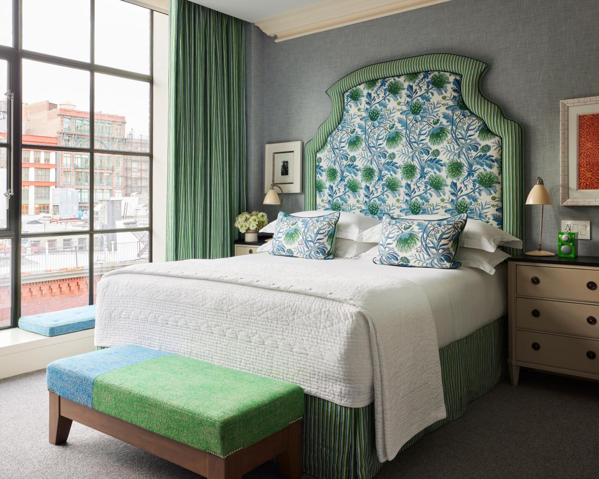 Deluxe King Room Top Floor