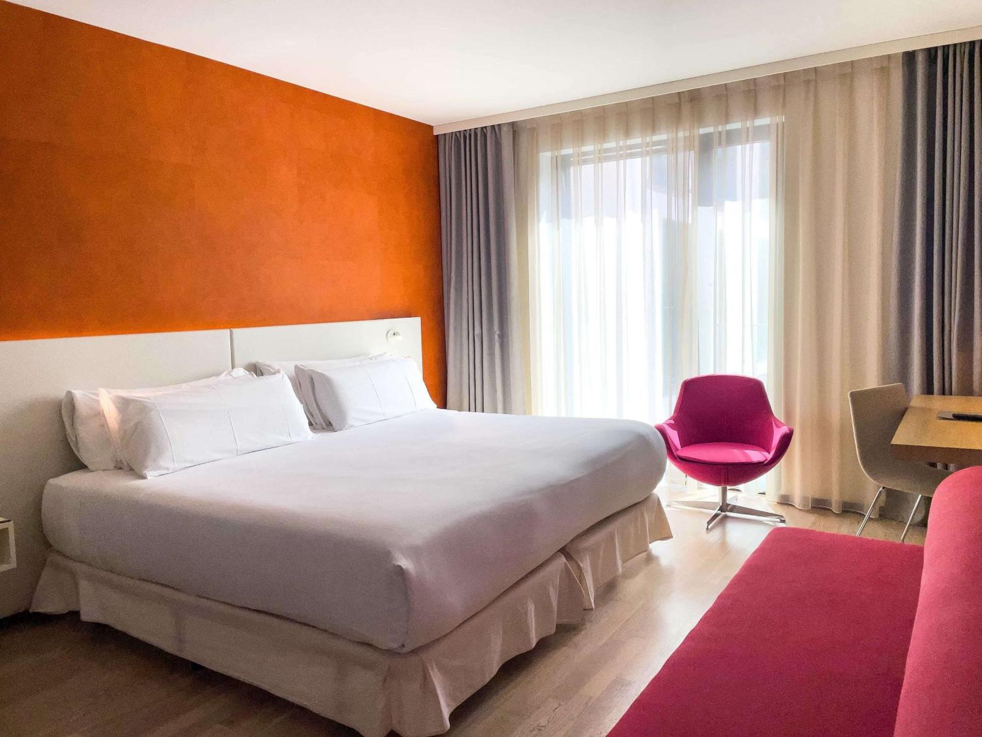 Deluxe Double Room Extra Bed