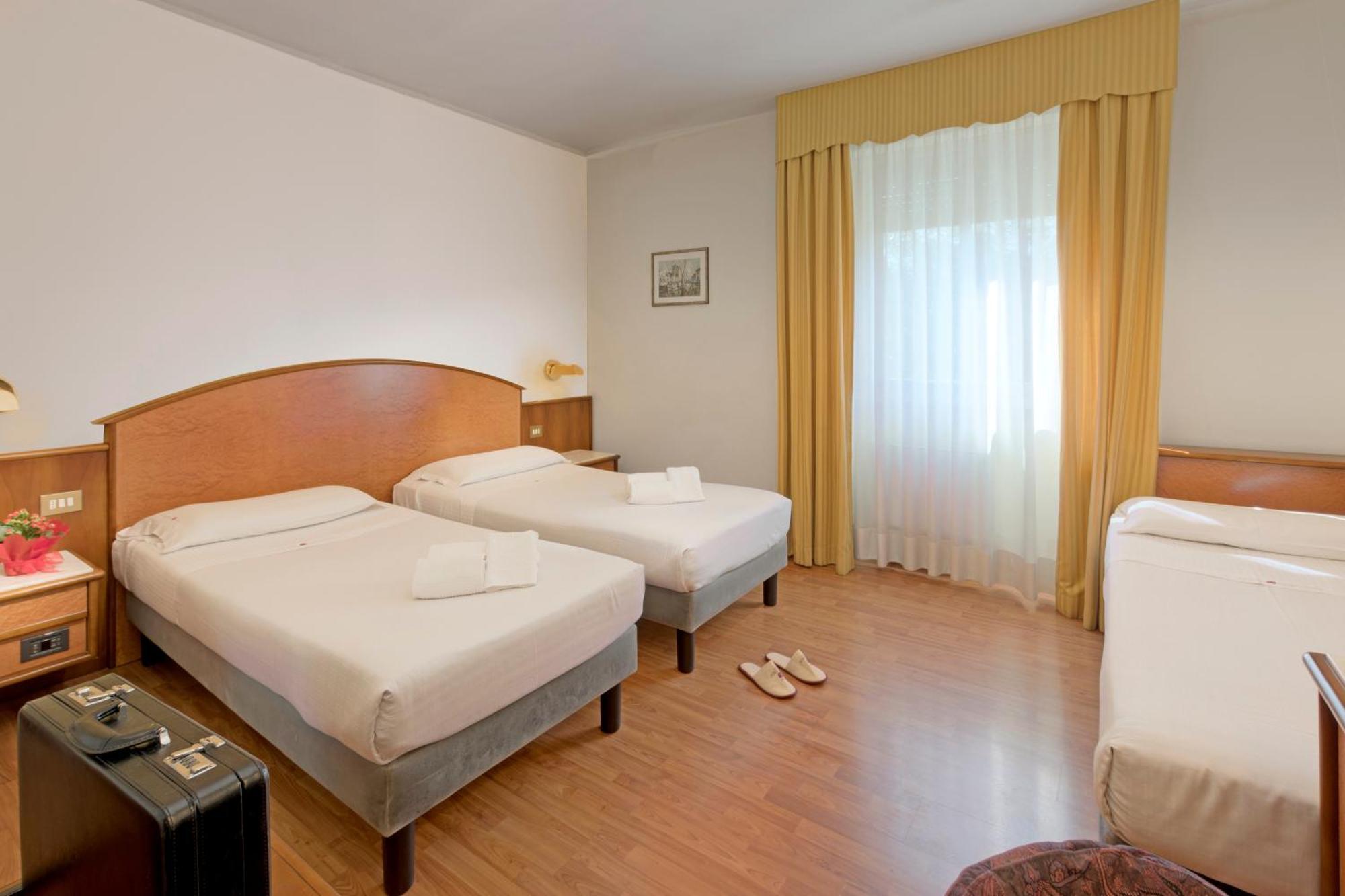 Classic Triple Room