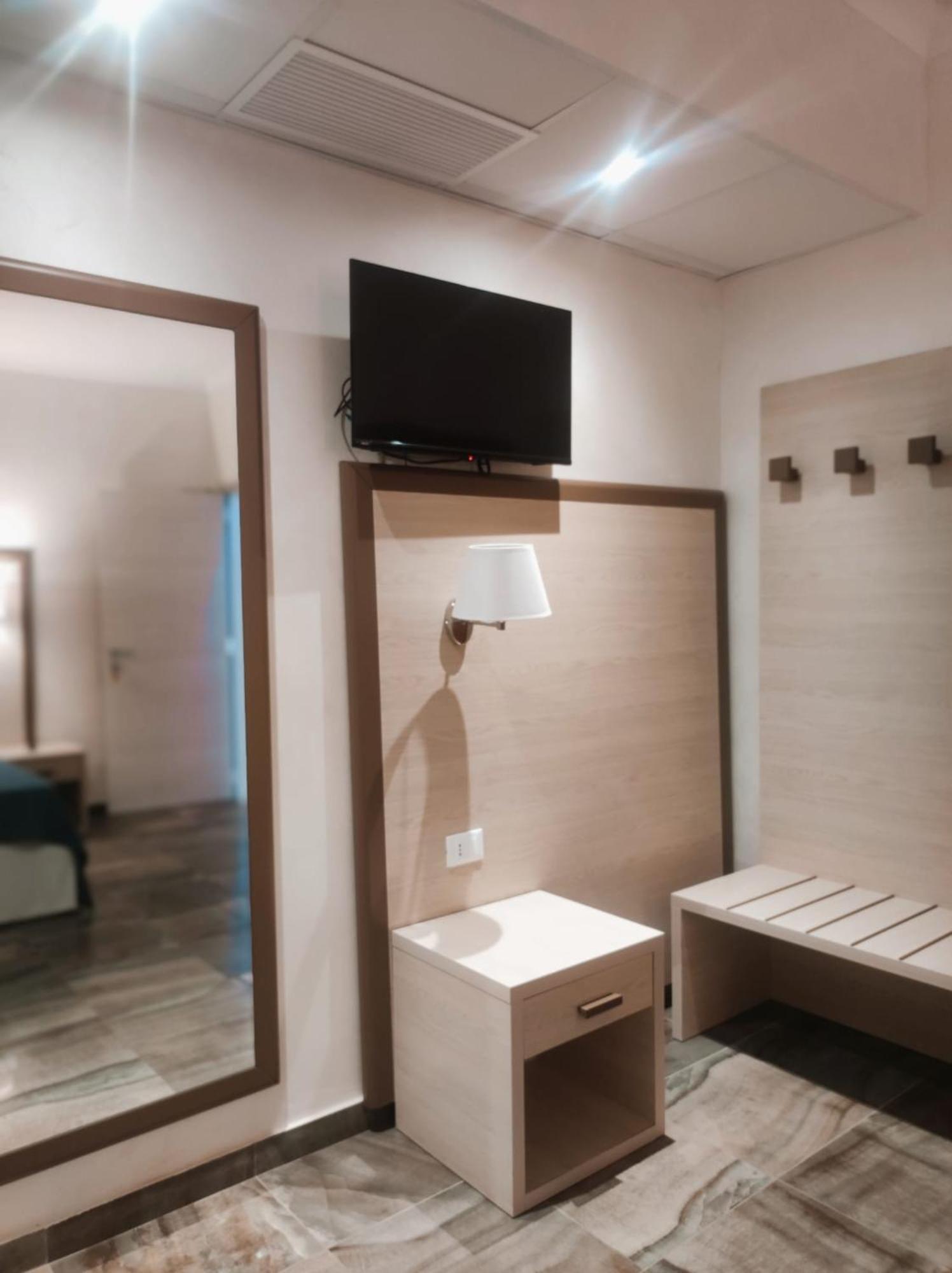 Twin Room Bathroom