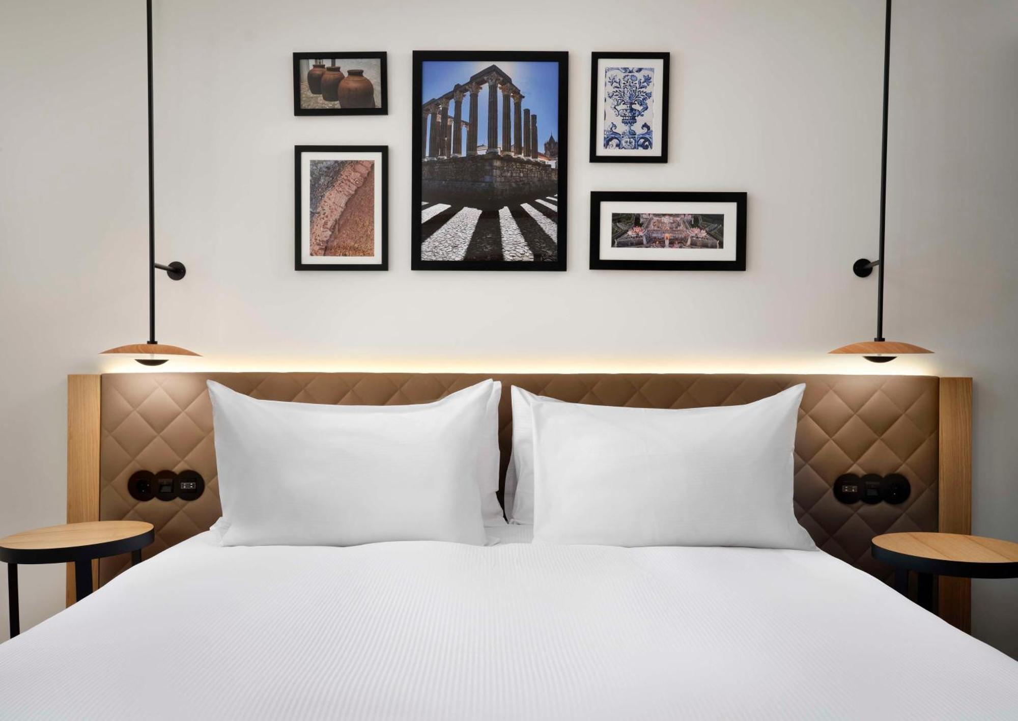 Habitación Deluxe con cama extragrande y sofá cama
