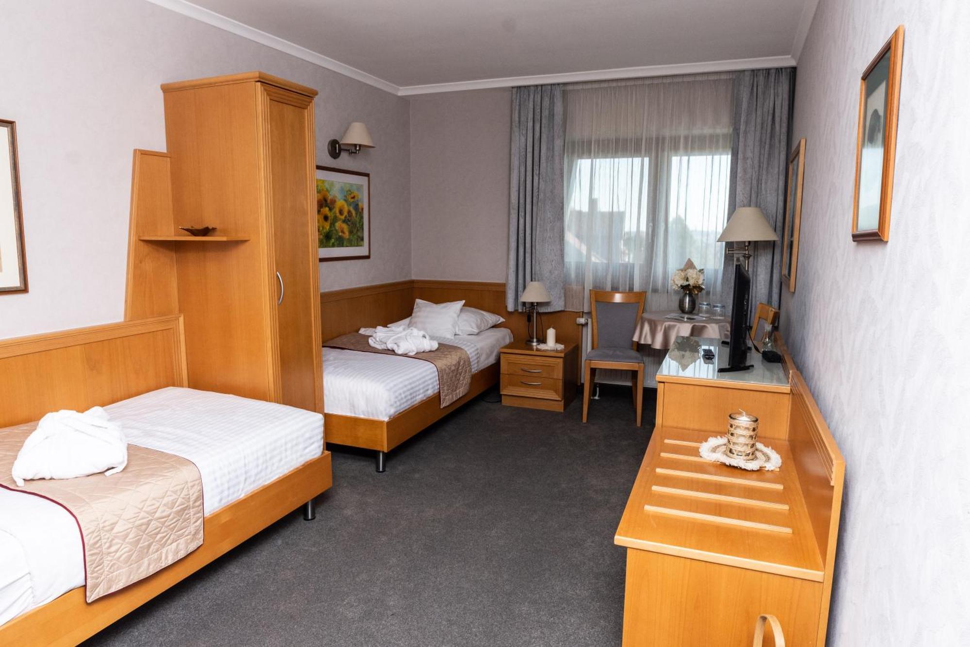 Standard Zweibettzimmer