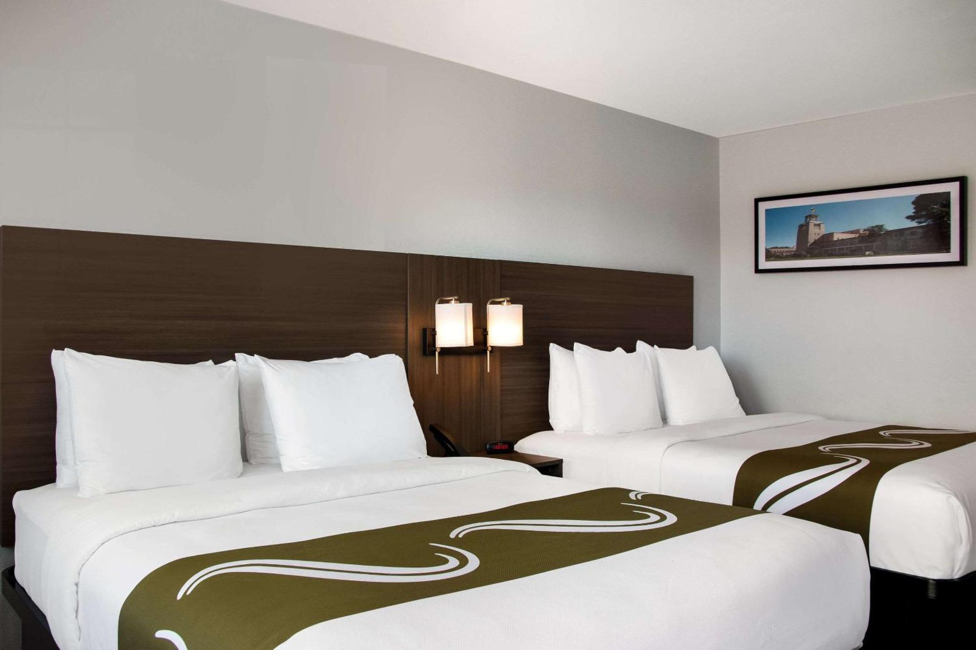 Queen Room Two Queen Beds Disability Access or Non Smoking