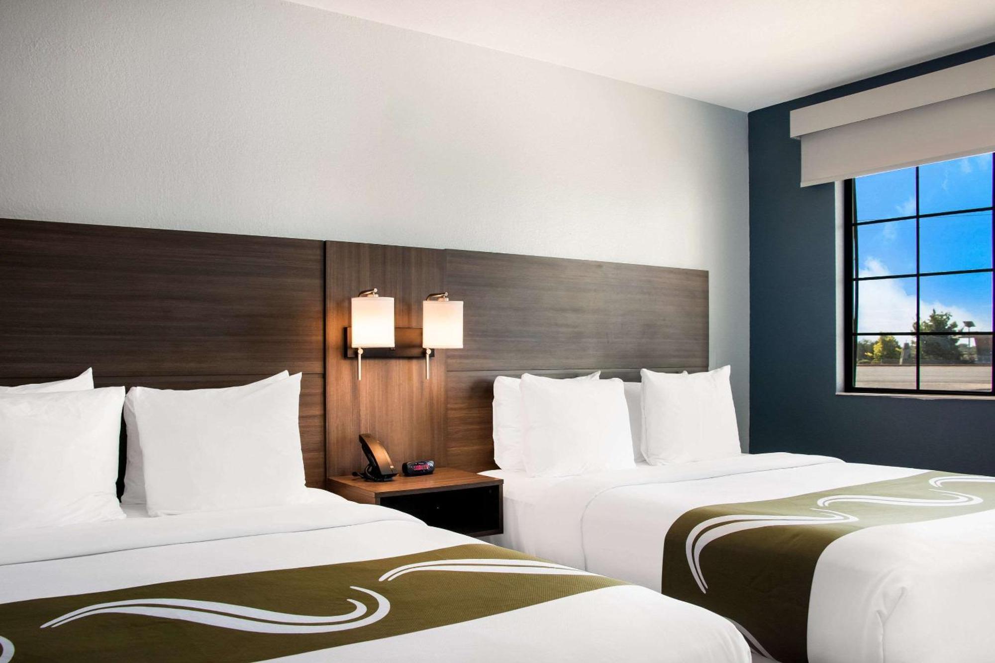 Queen Room Two Queen Beds Non Smoking