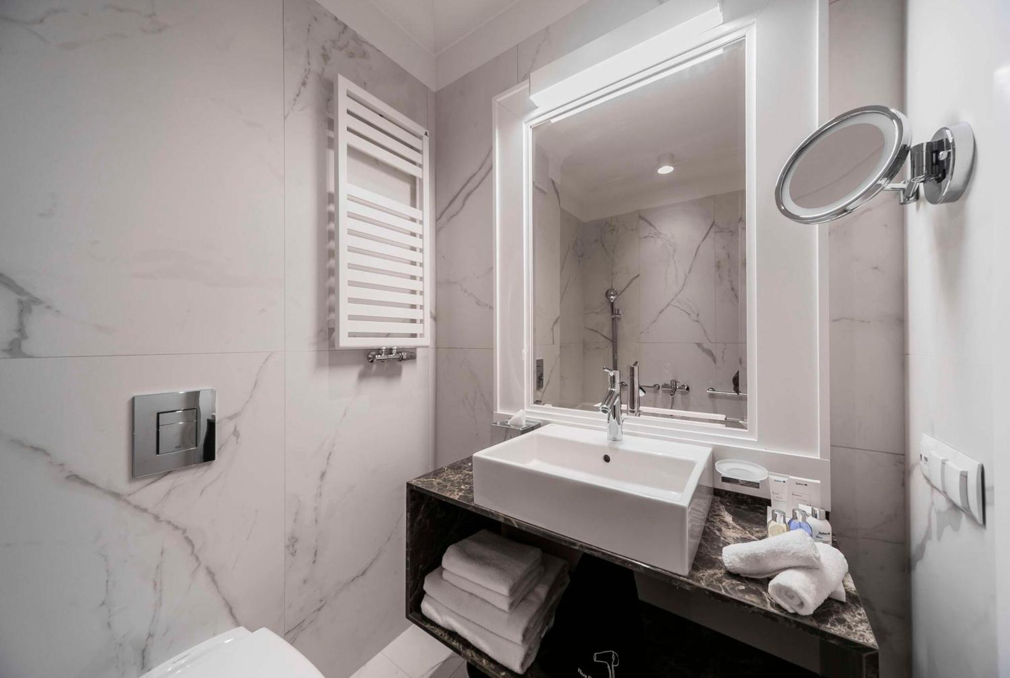 Premium Suite with Balcony
