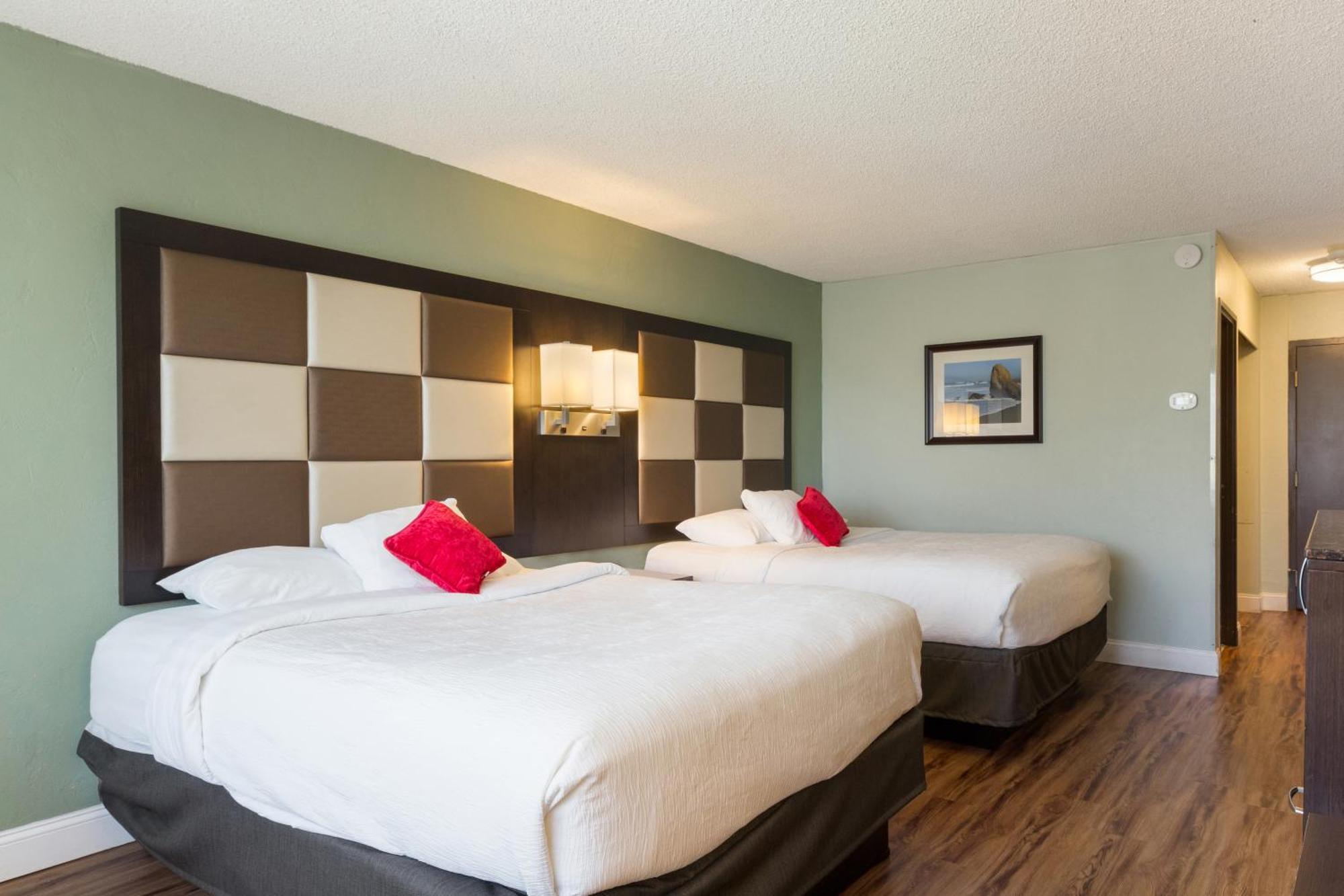 Queen Room Two Queen Beds