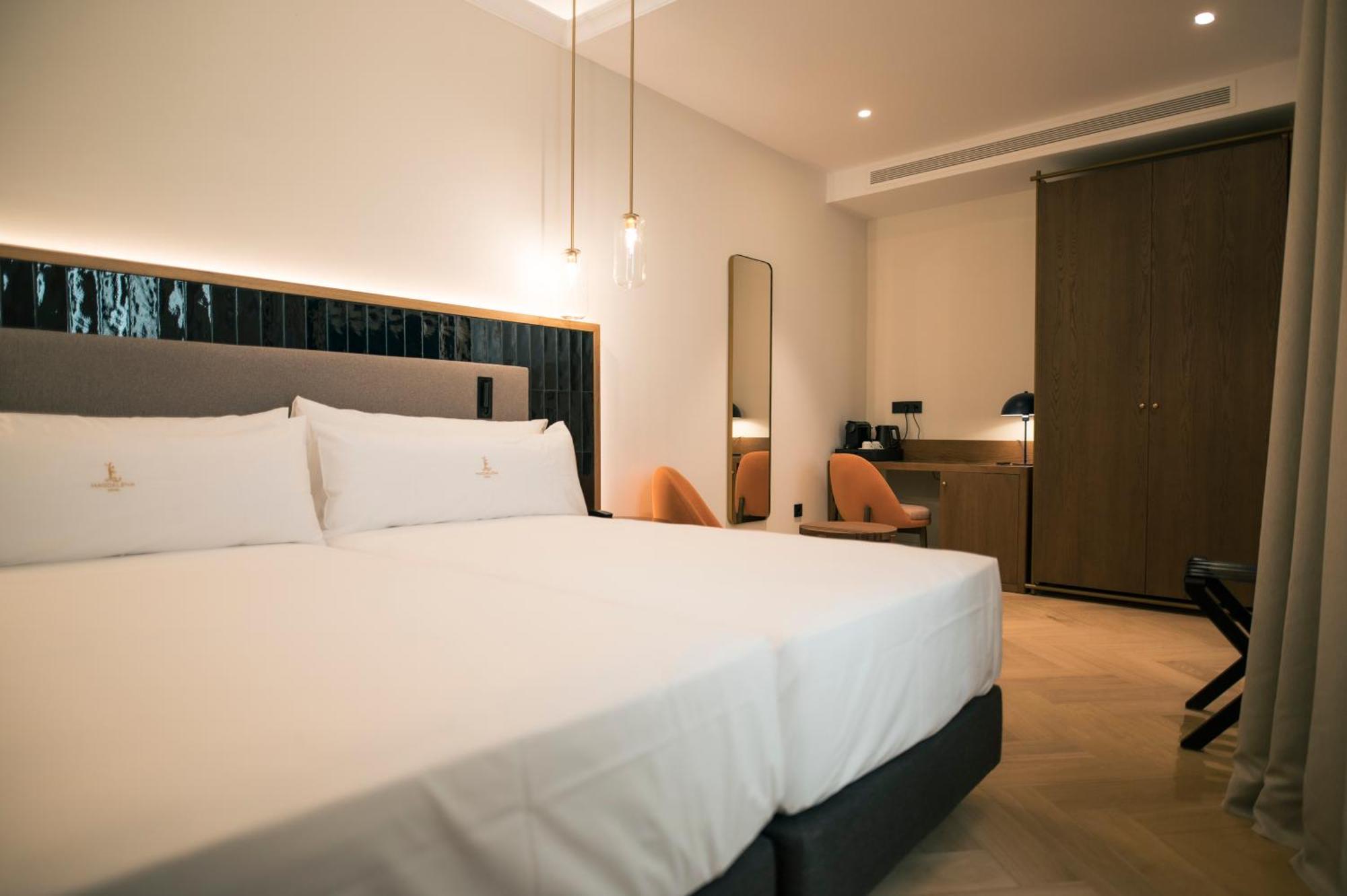 Premium Room,1545918793:JPEG
