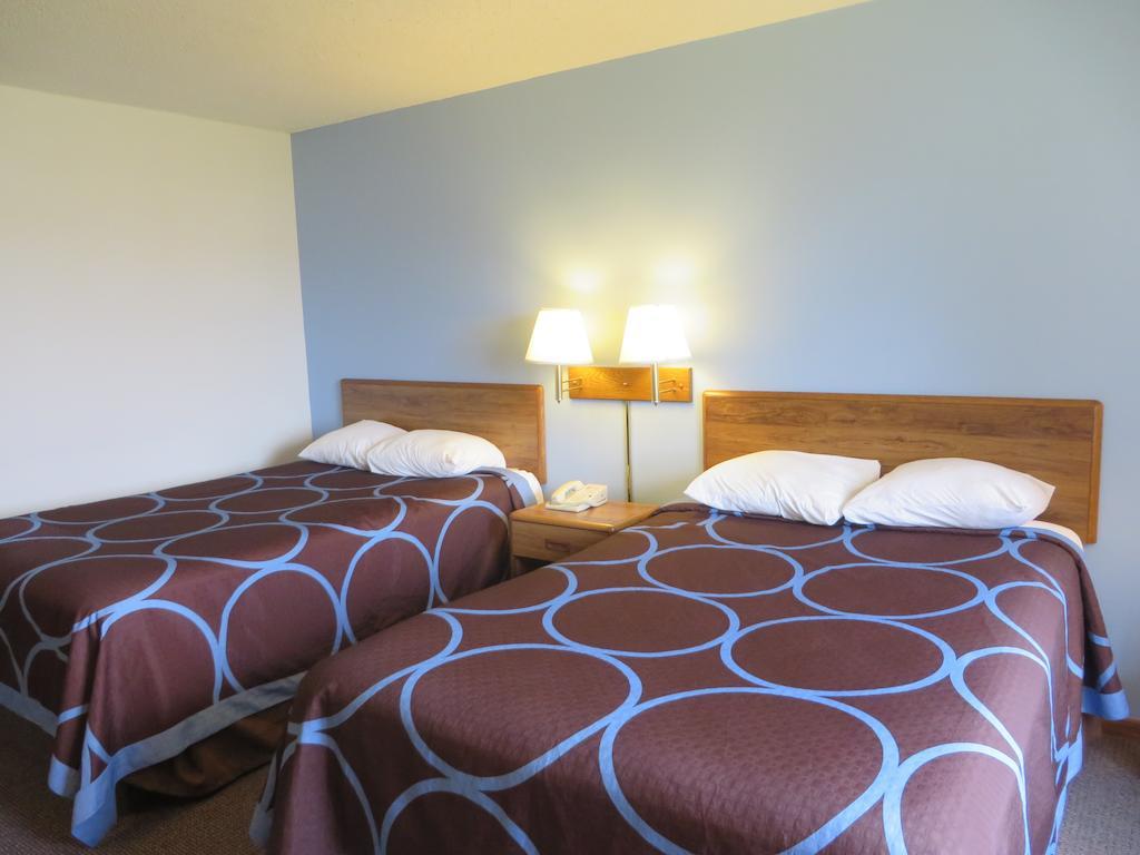 Deluxe Double Room with Two Double Beds - Non-Smoking
