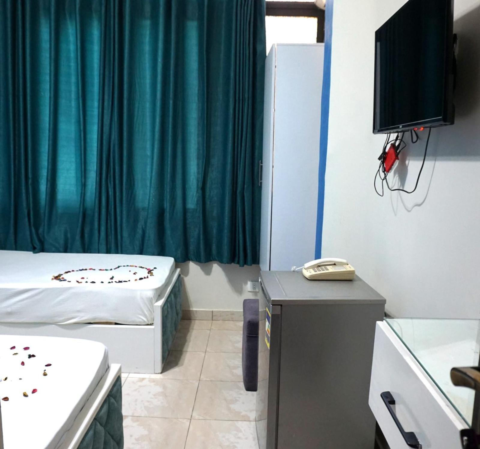 Comfort Triple Room