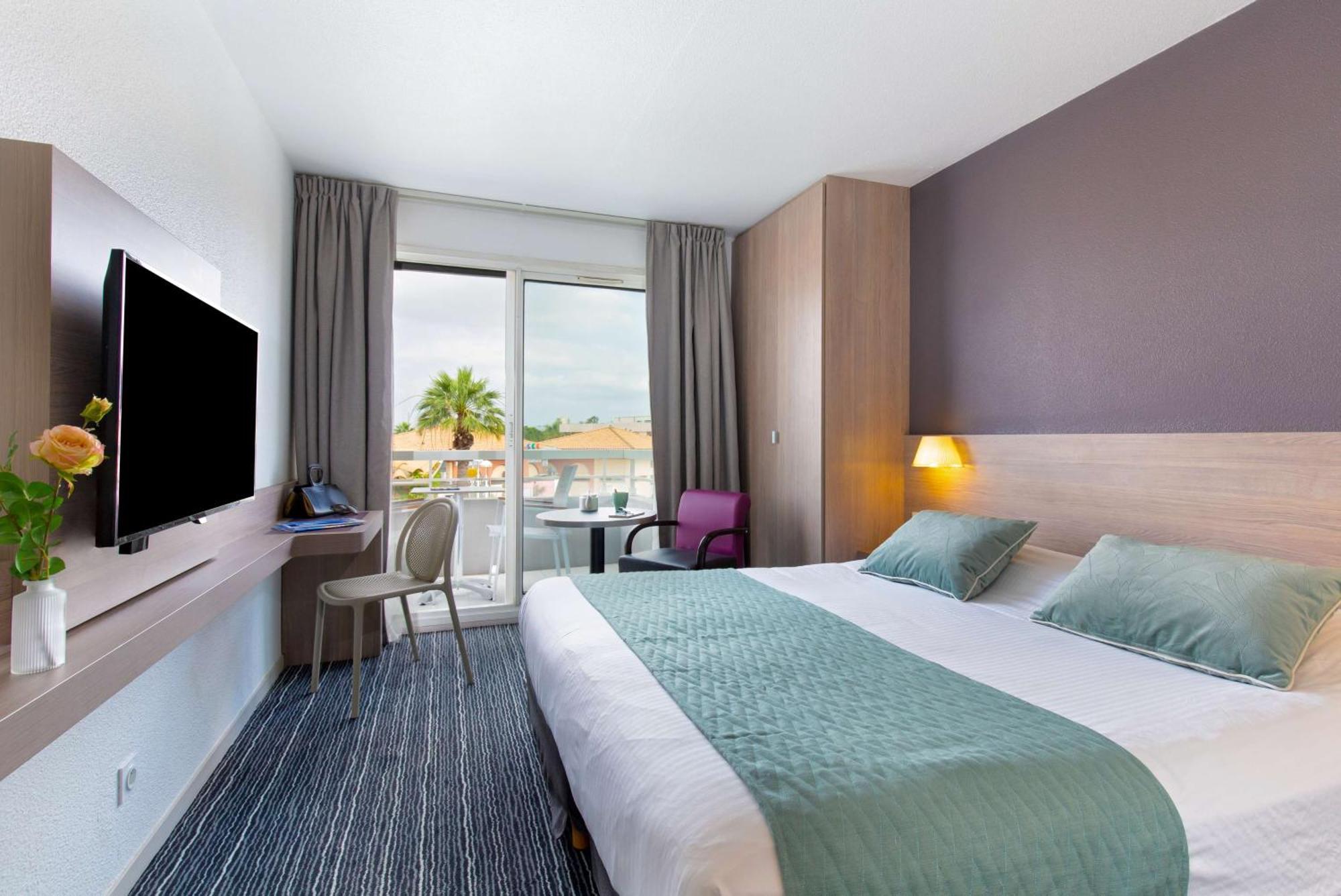 Standard Zimmer mit Queensize-Bett und Balkon - Nichtraucher