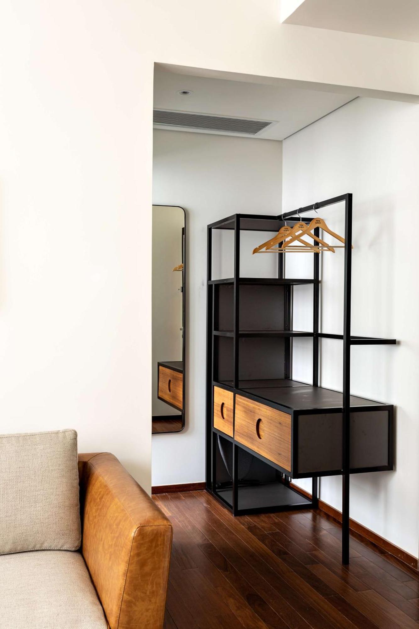 One-Bedroom King Suite