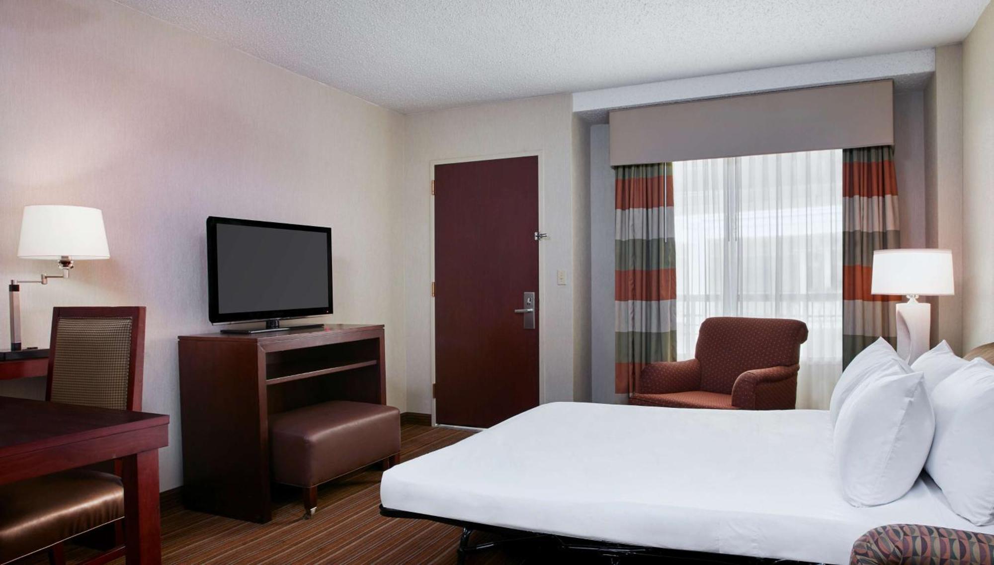 One-Bedroom Premium Suite with Two Double Beds - Non Smoking