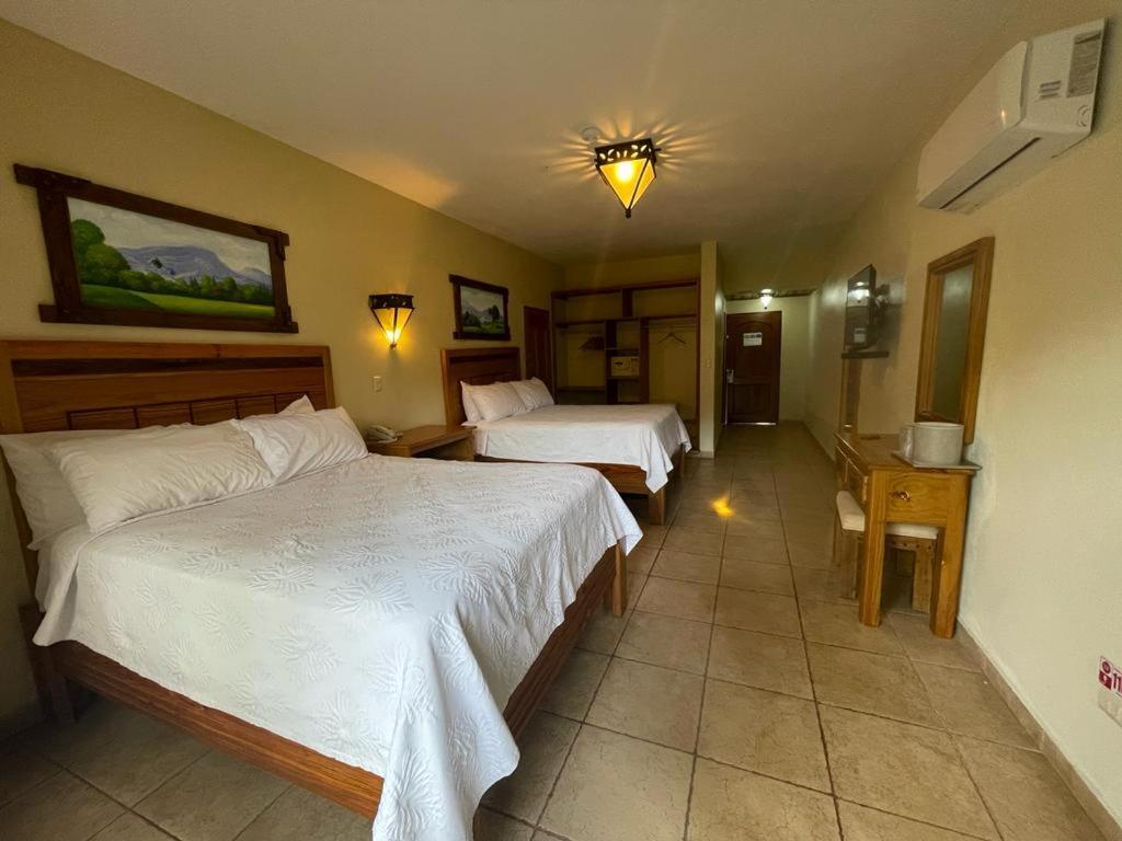 Deluxe Double Room Balcony 2 Beds