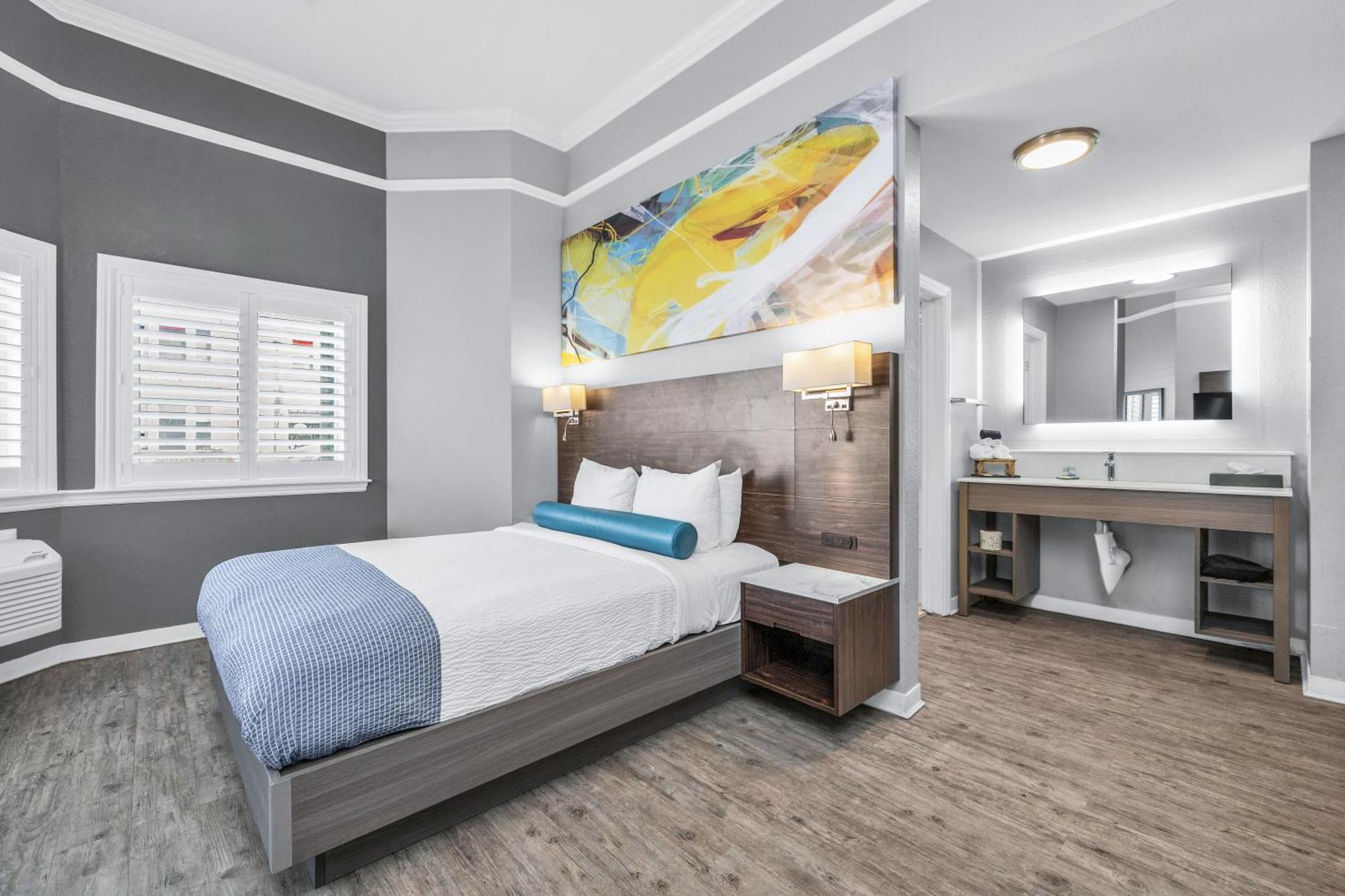 Queen Room Disability Access