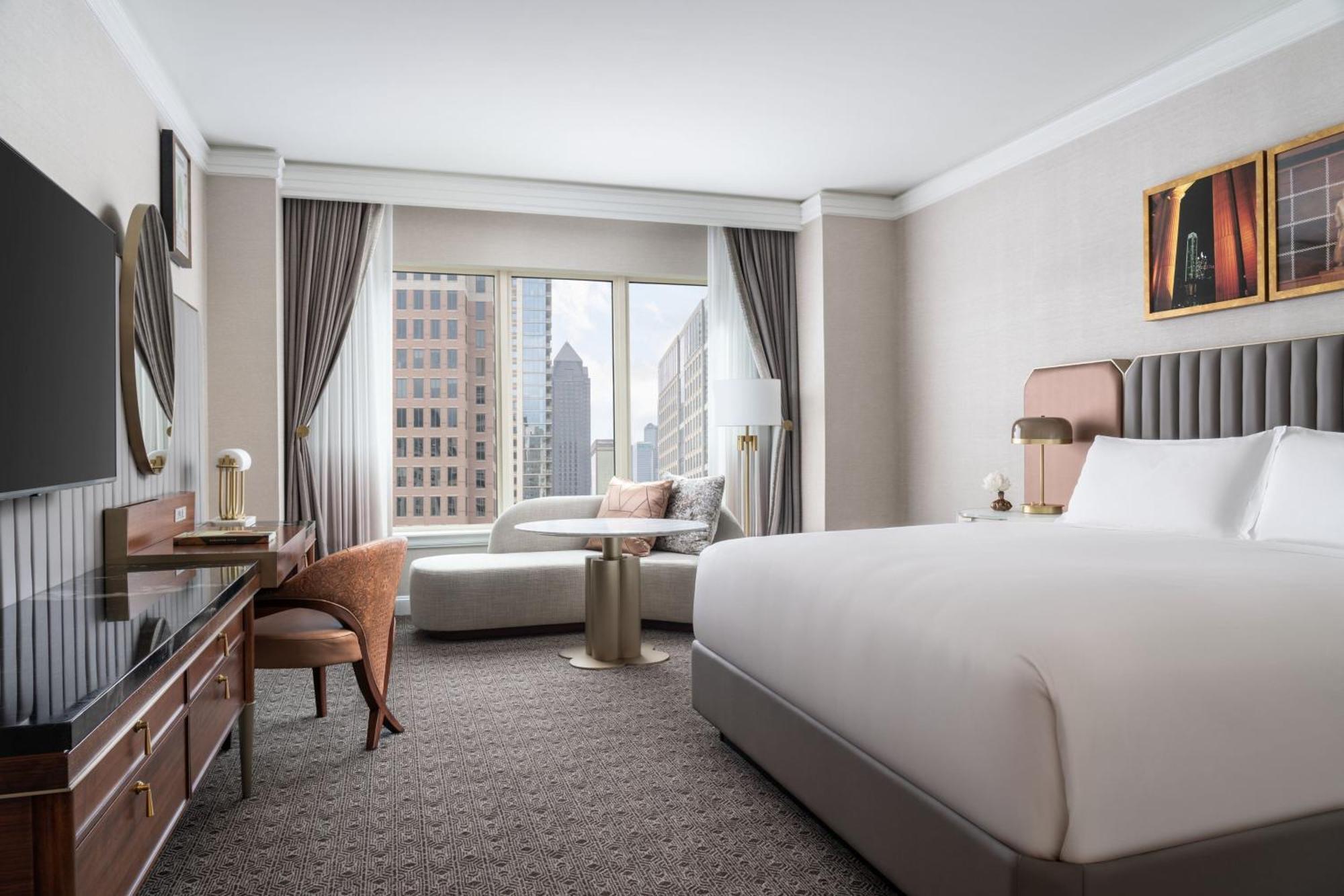 Deluxe King Room