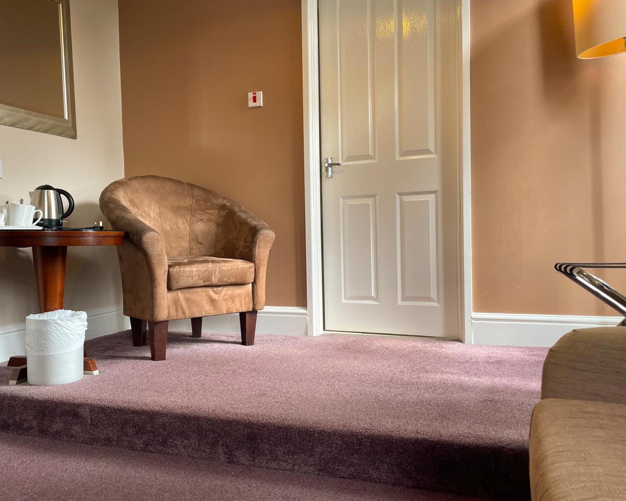 Superior King Room