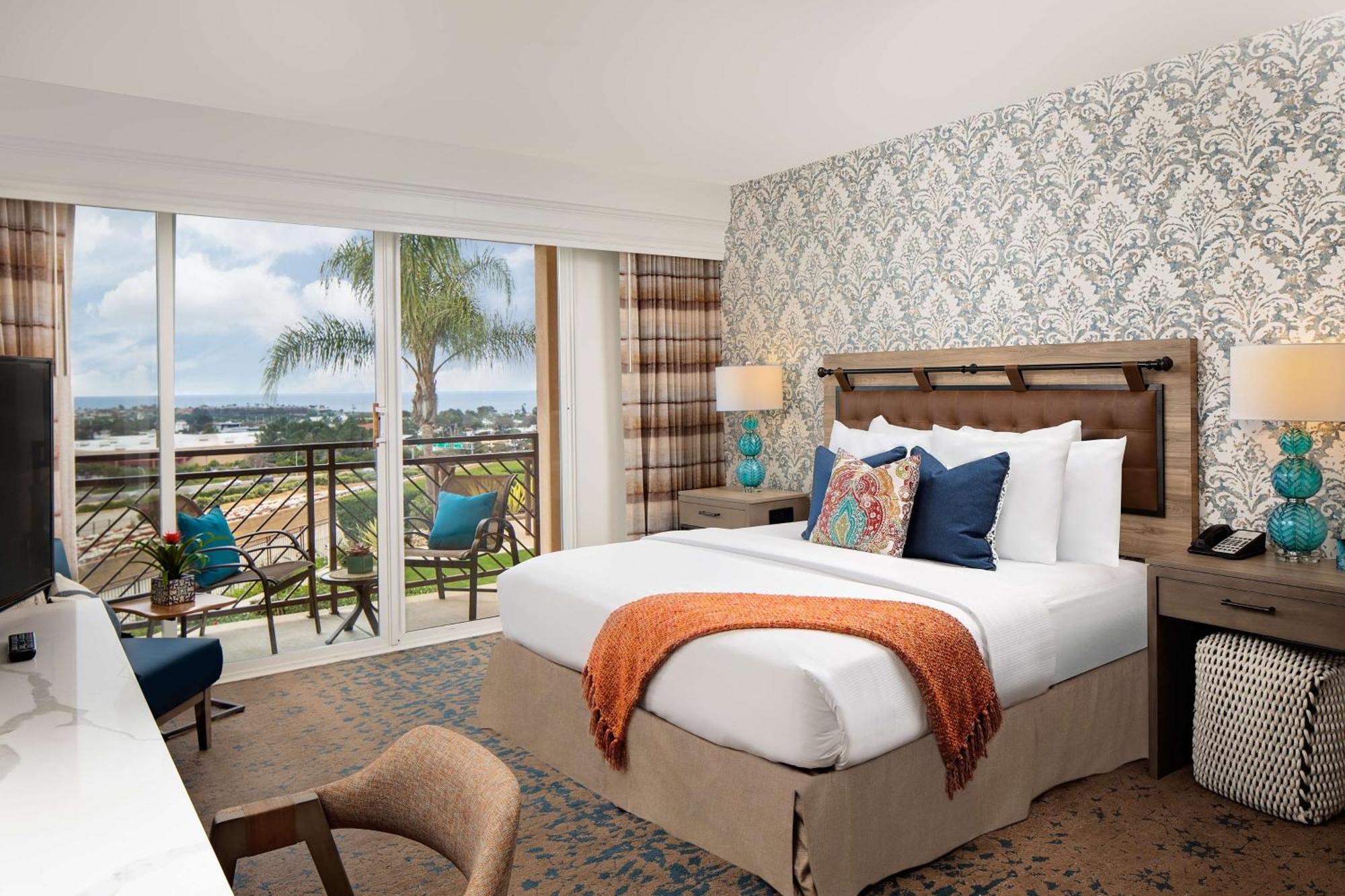 Premium King Room