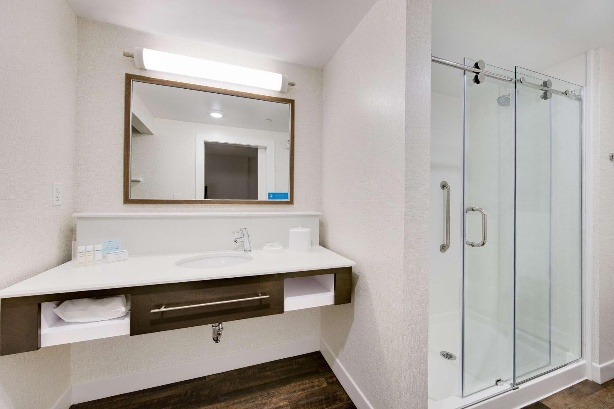 King Studio Suite Hearing Accessible or Non-Smoking