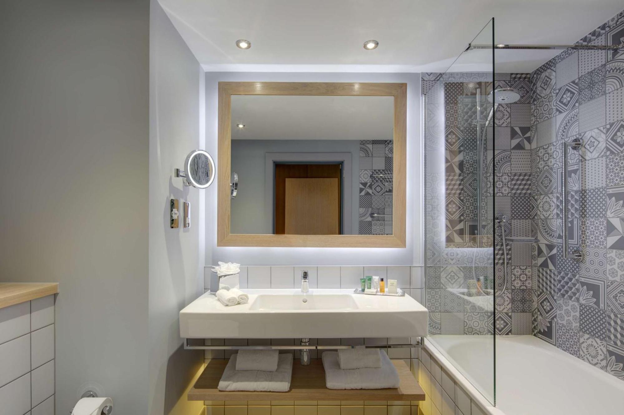 Quarto com Cama King-size e Varanda