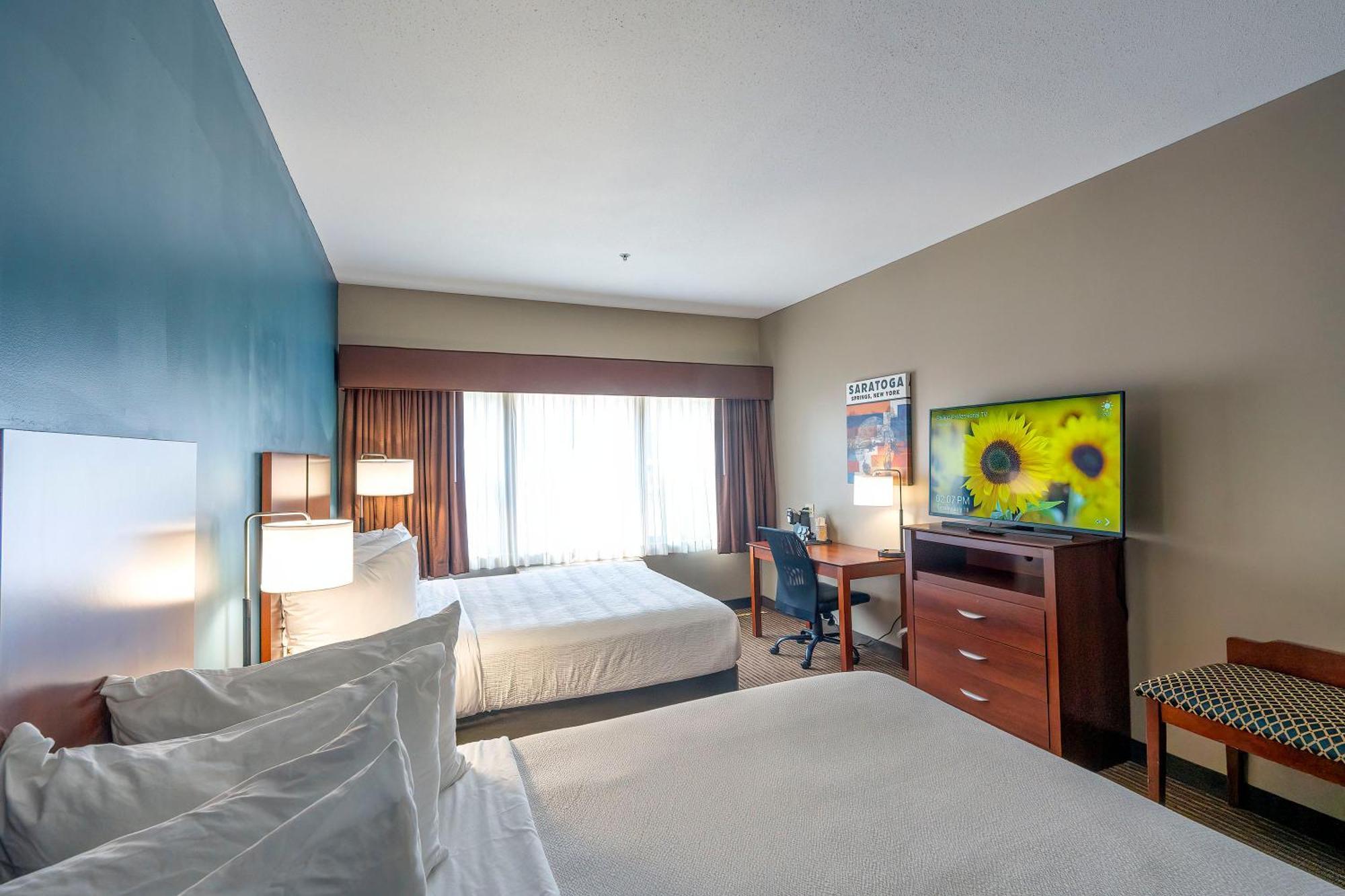 Quadruple Room Two Queen Beds Non Smoking