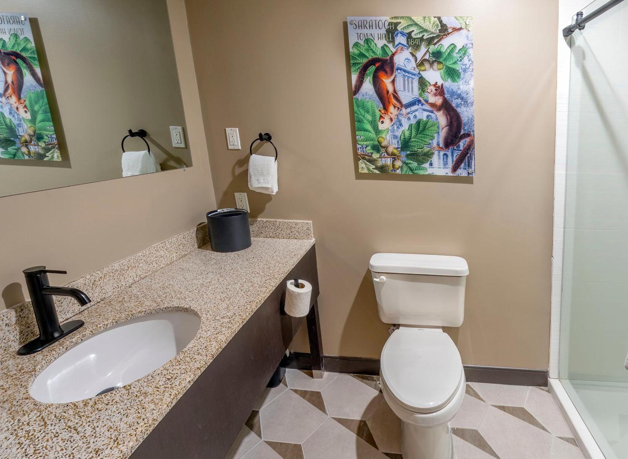 Queen Suite