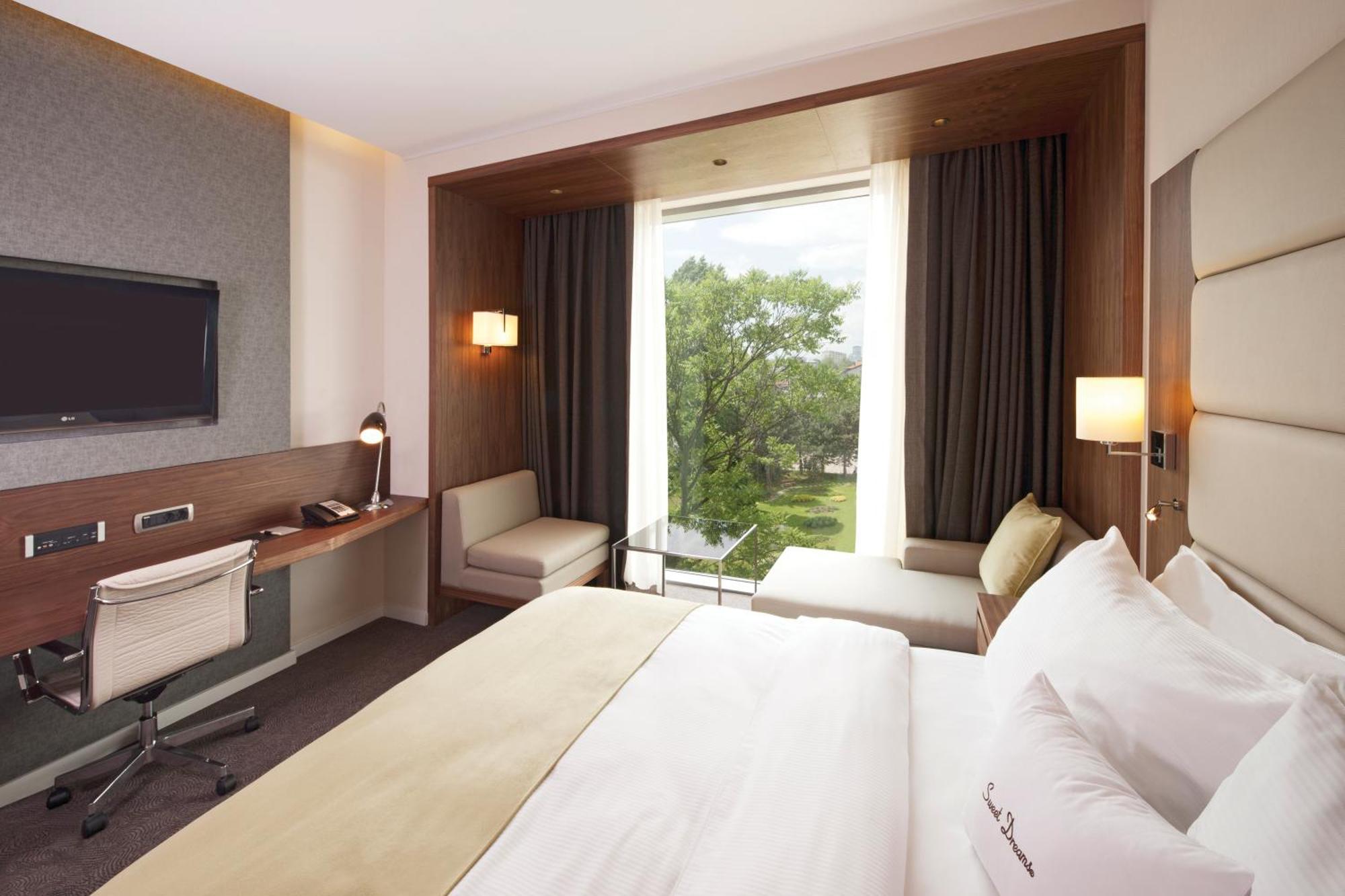 King Guest Room