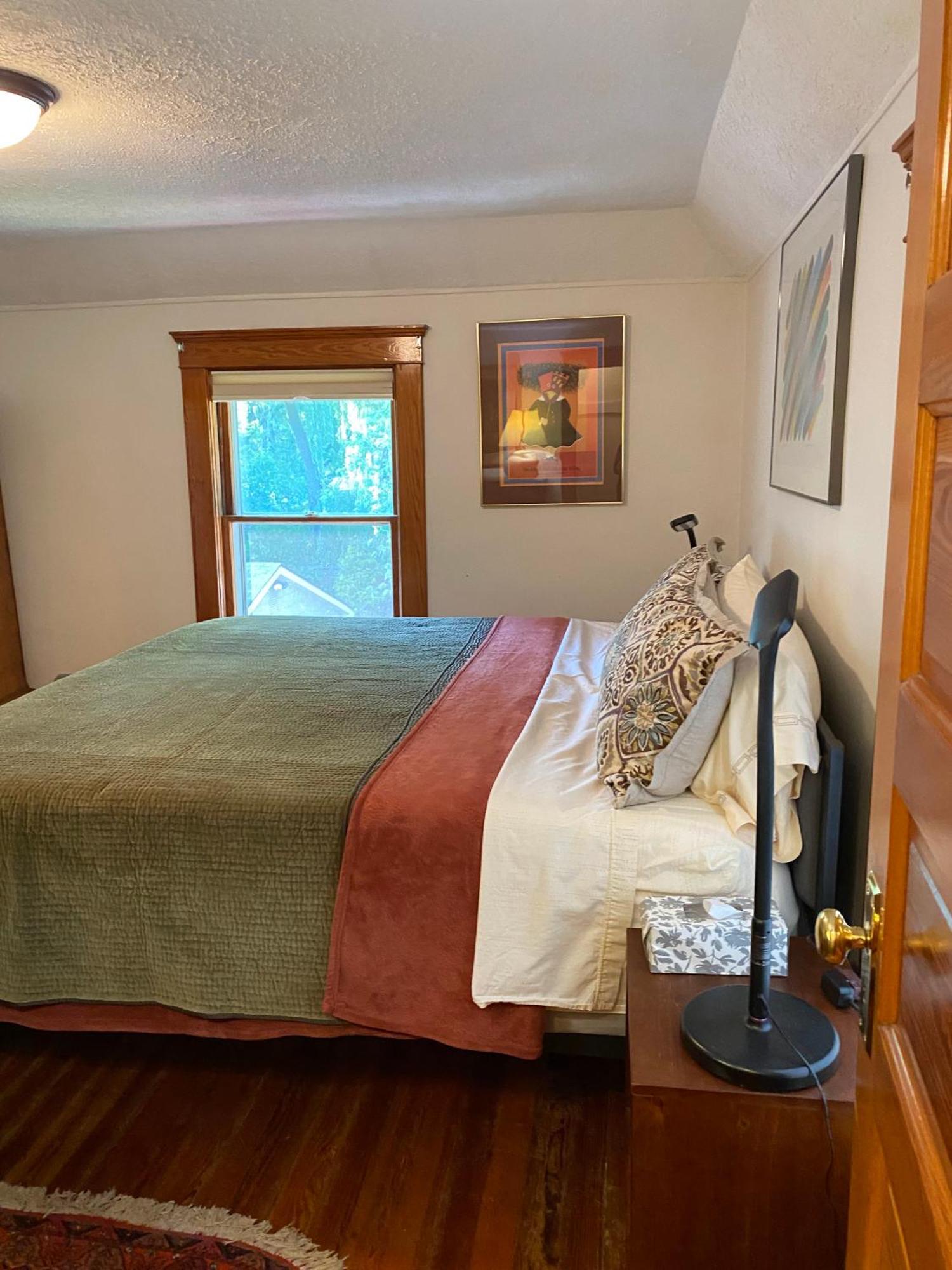 Comfort Triple Room
