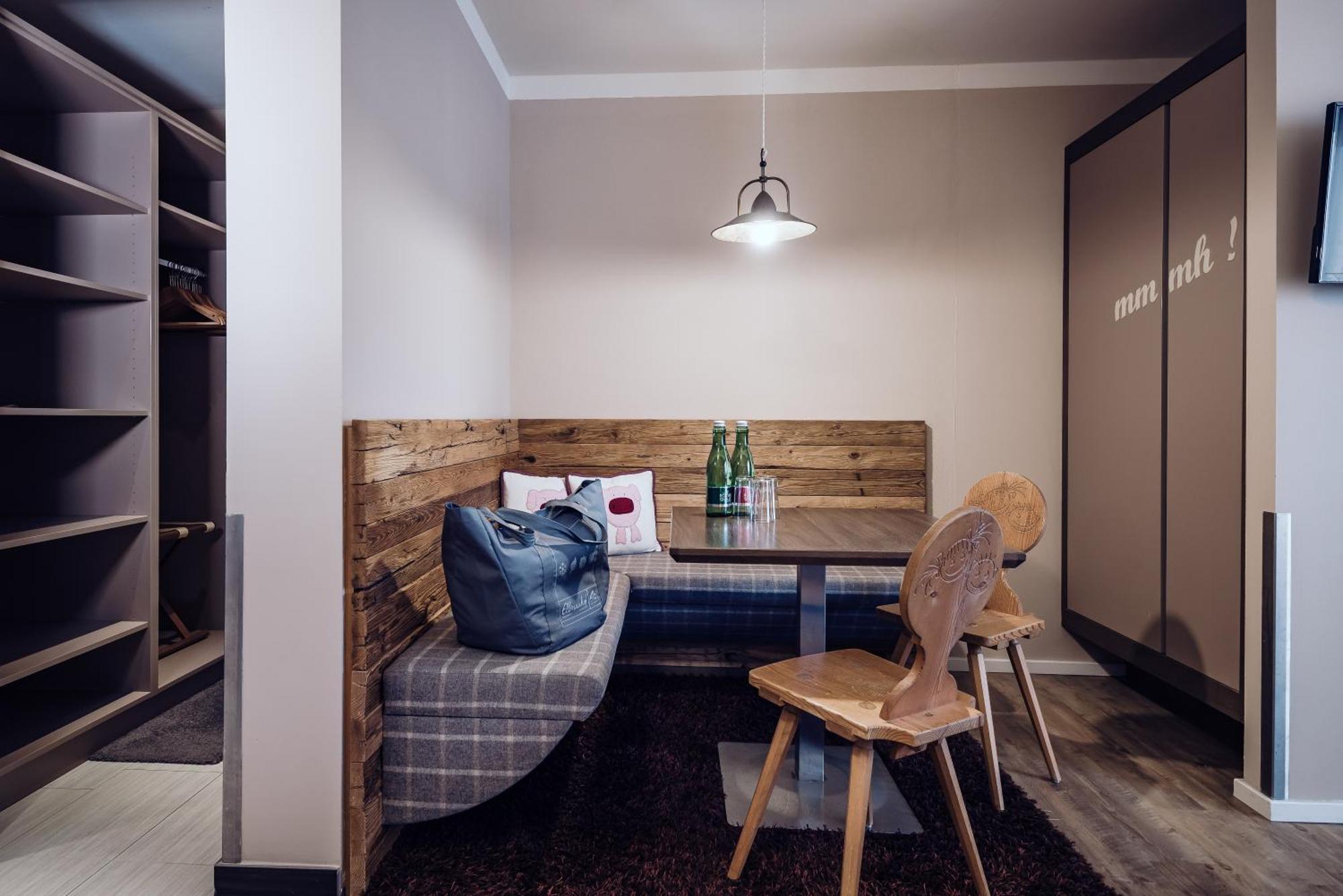Comfort Family Suite 2 Bedrooms Mountain View