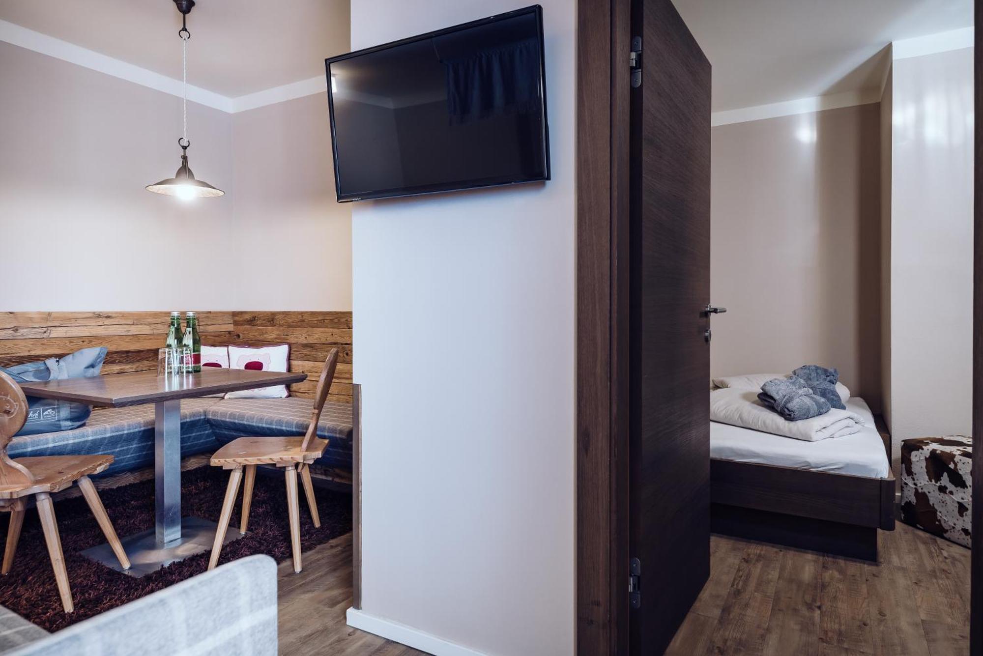 Comfort Family Suite 2 Bedrooms Mountain View