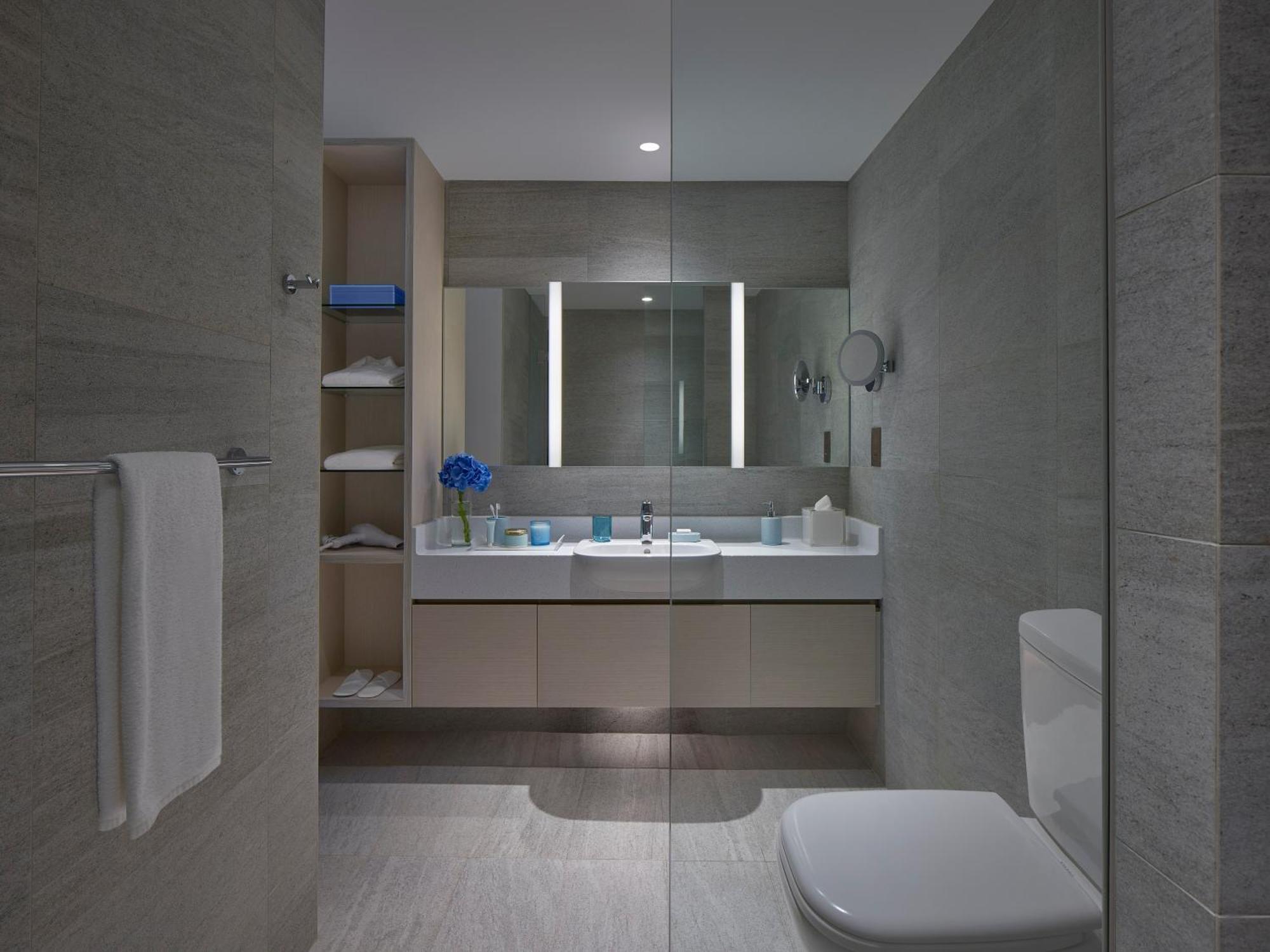 One-Bedroom Executive Suite