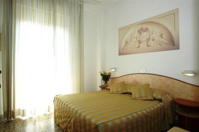 Double or Twin Room,15544420:JPEG