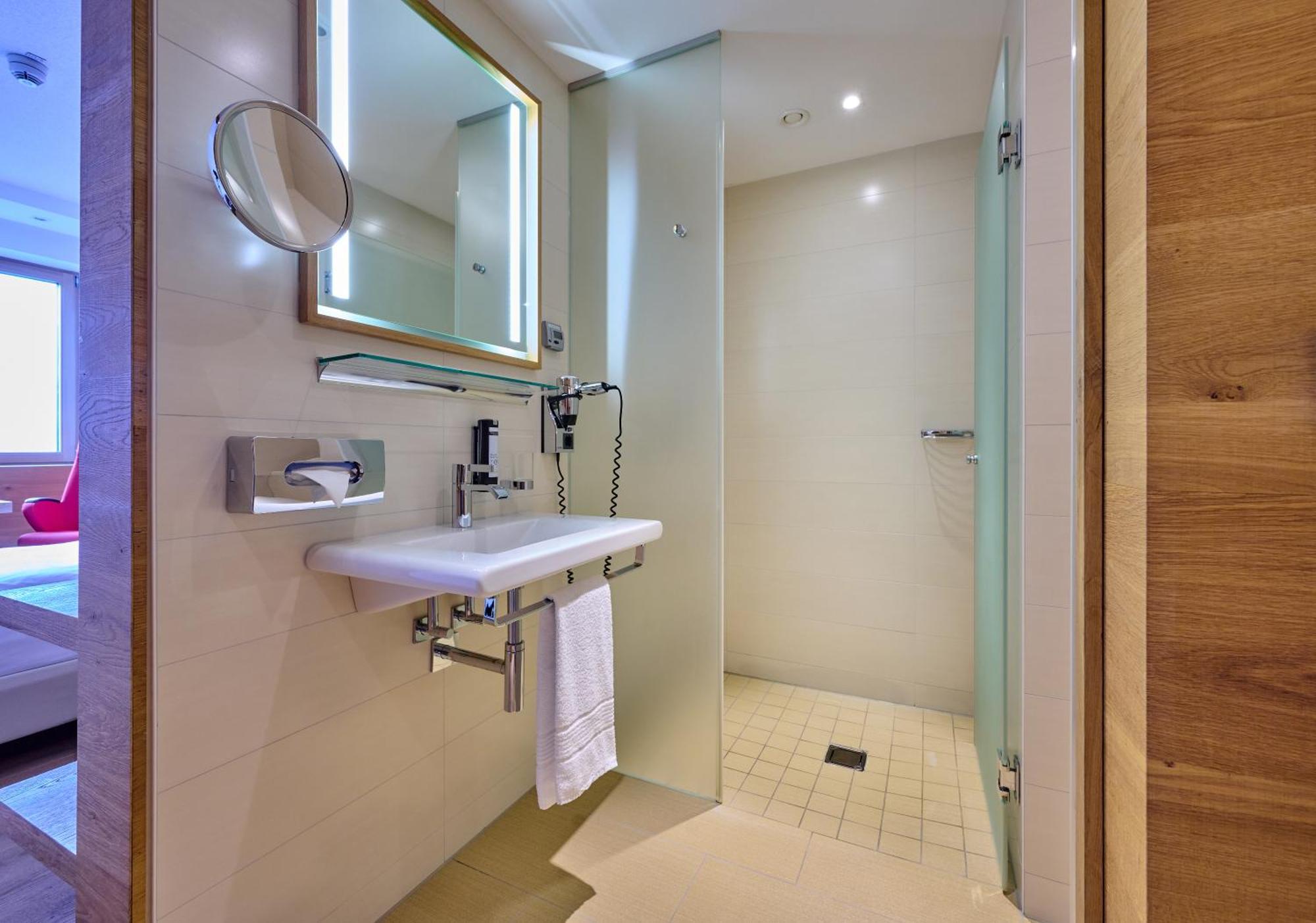 Business Single Room