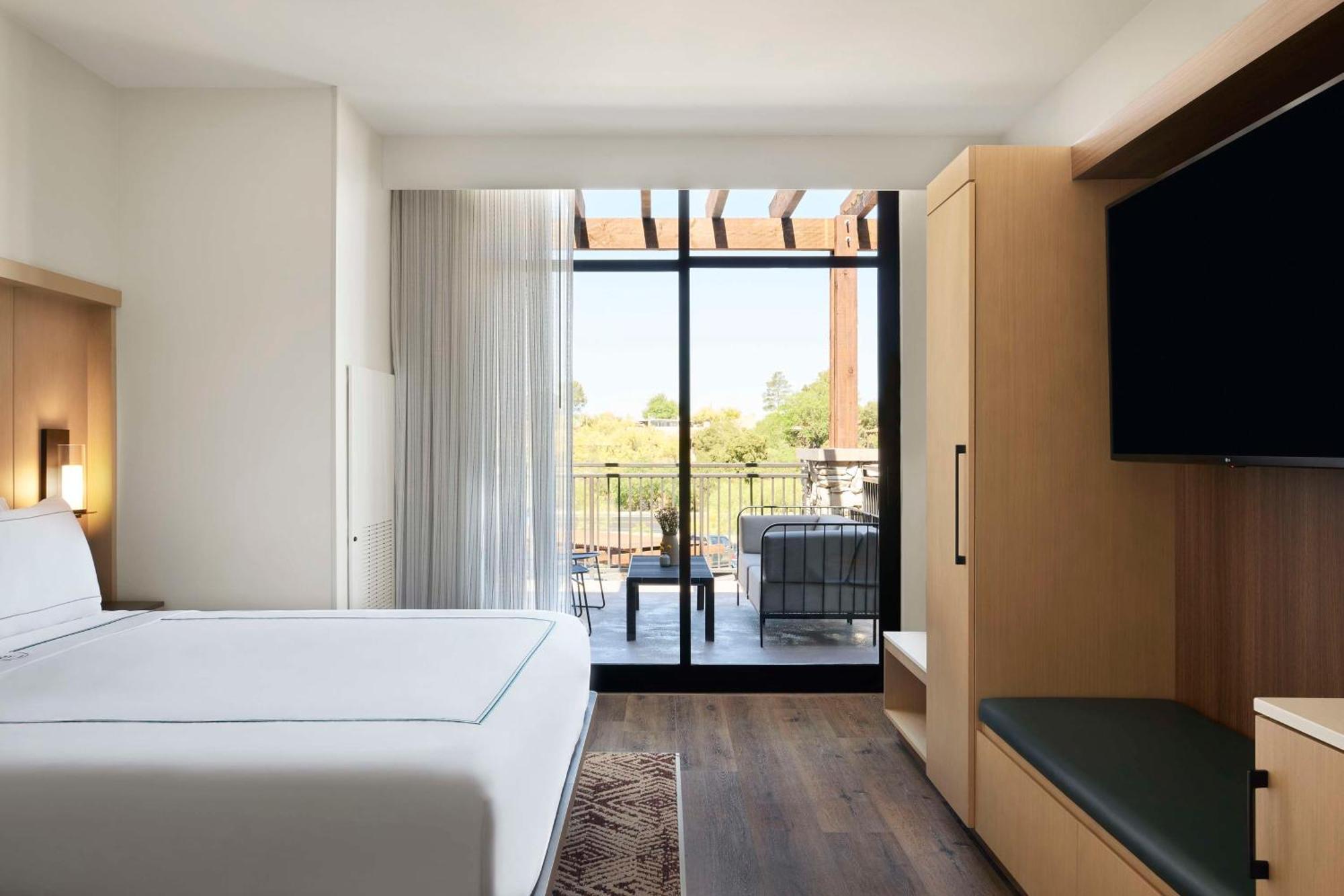 King Room with Balcony or Lanai