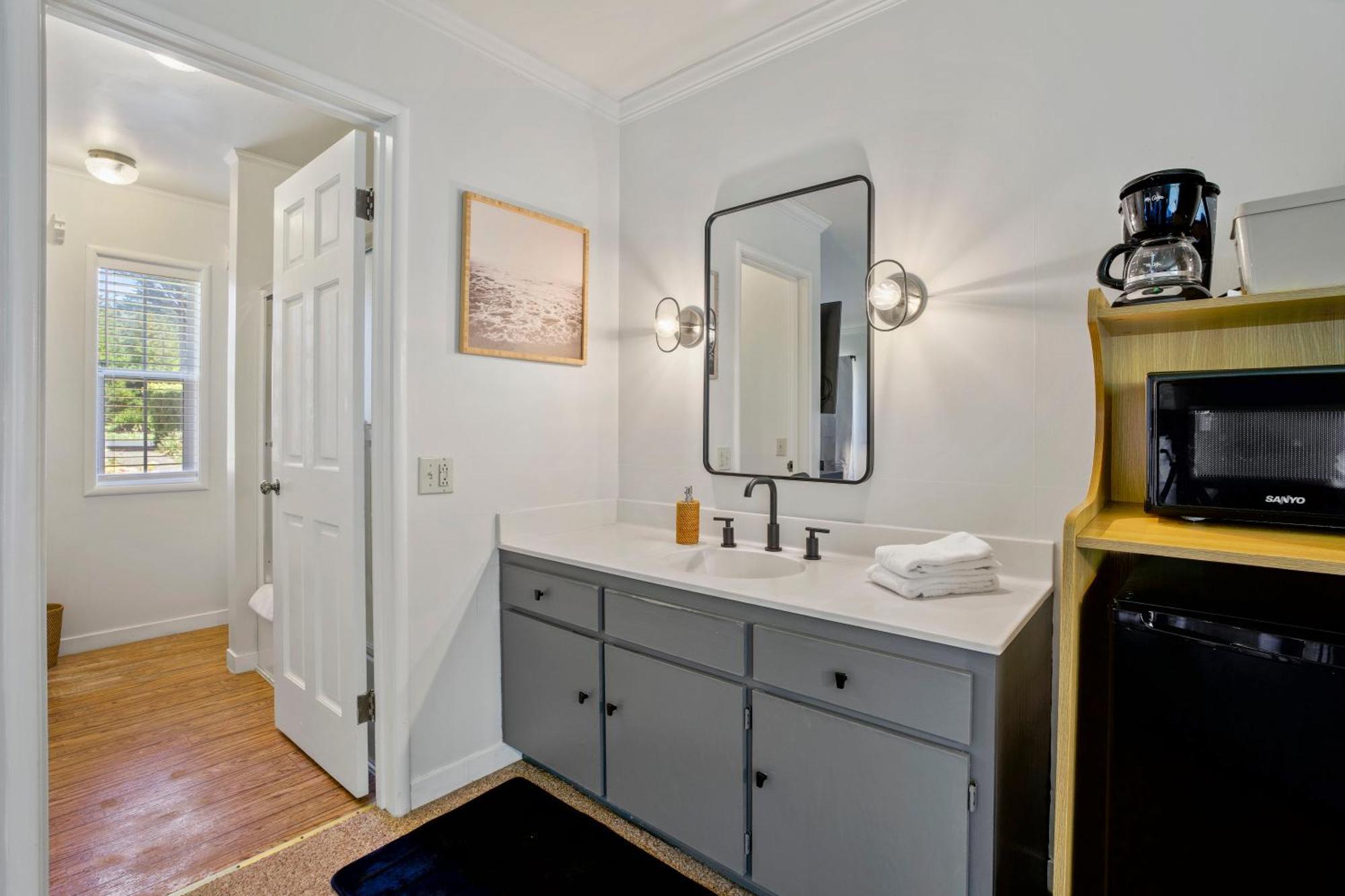 Queen Room Two Queen Beds