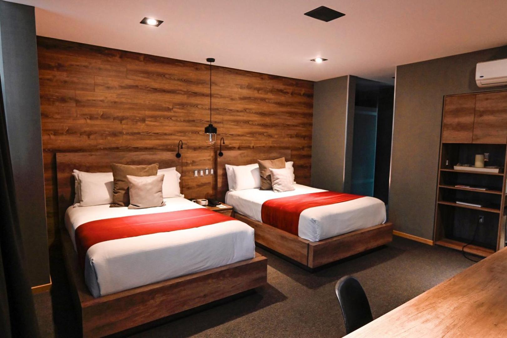 Deluxe Queen Room Two Queen Beds