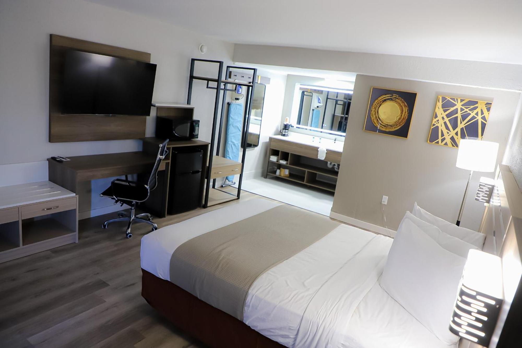 Superior Queen Room