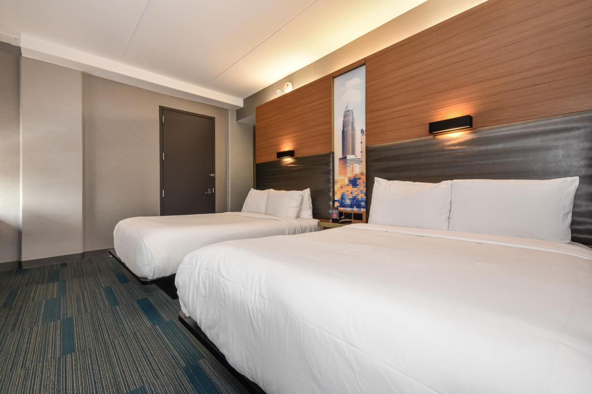 Queen Room Two Queen Beds