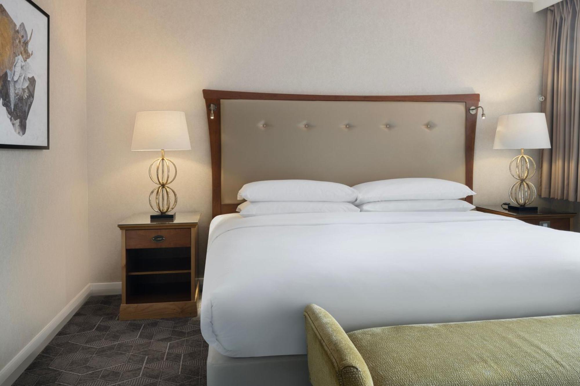 One-Bedroom King Suite Sofa Bed Garden View