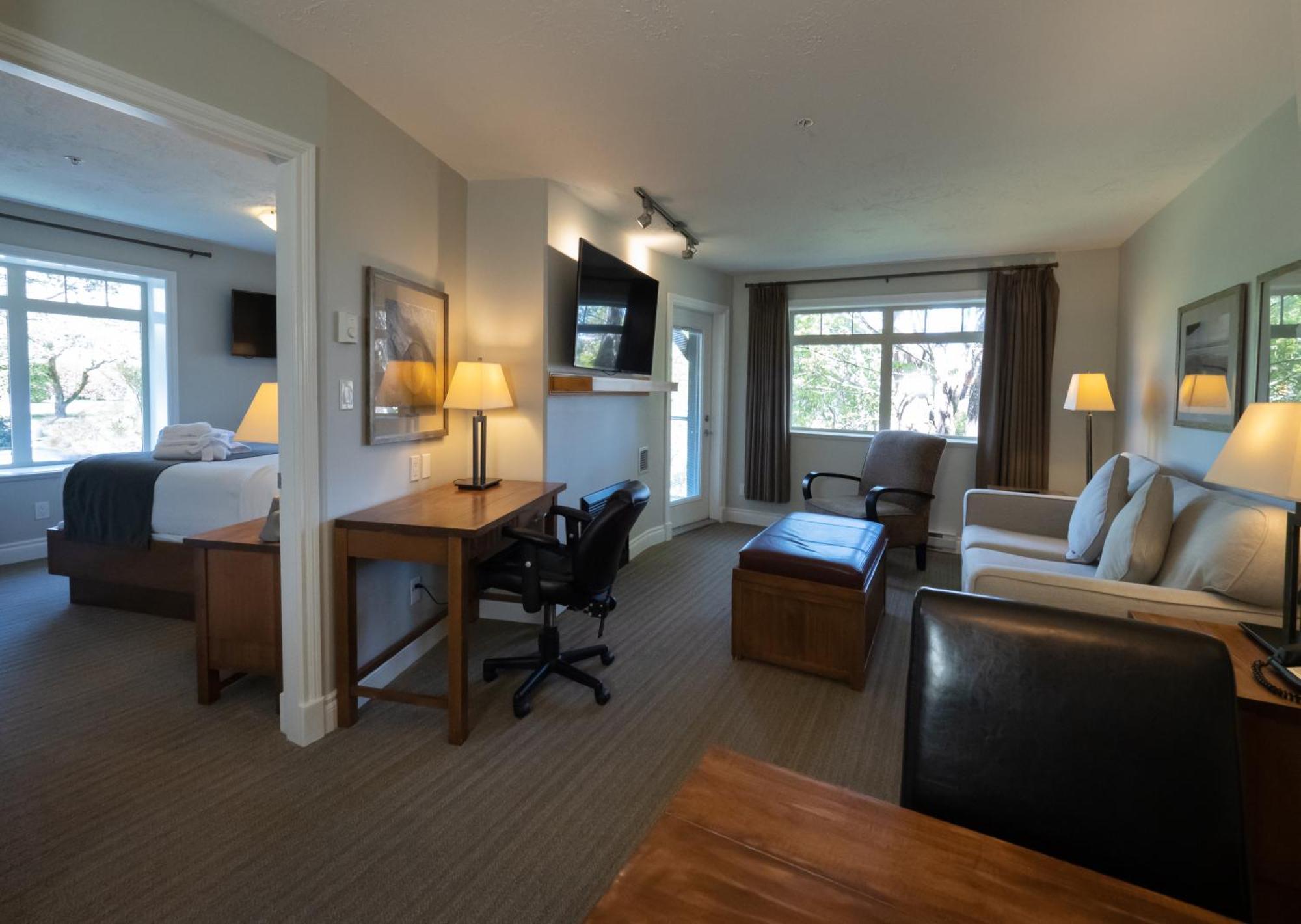 One-Bedroom Suite