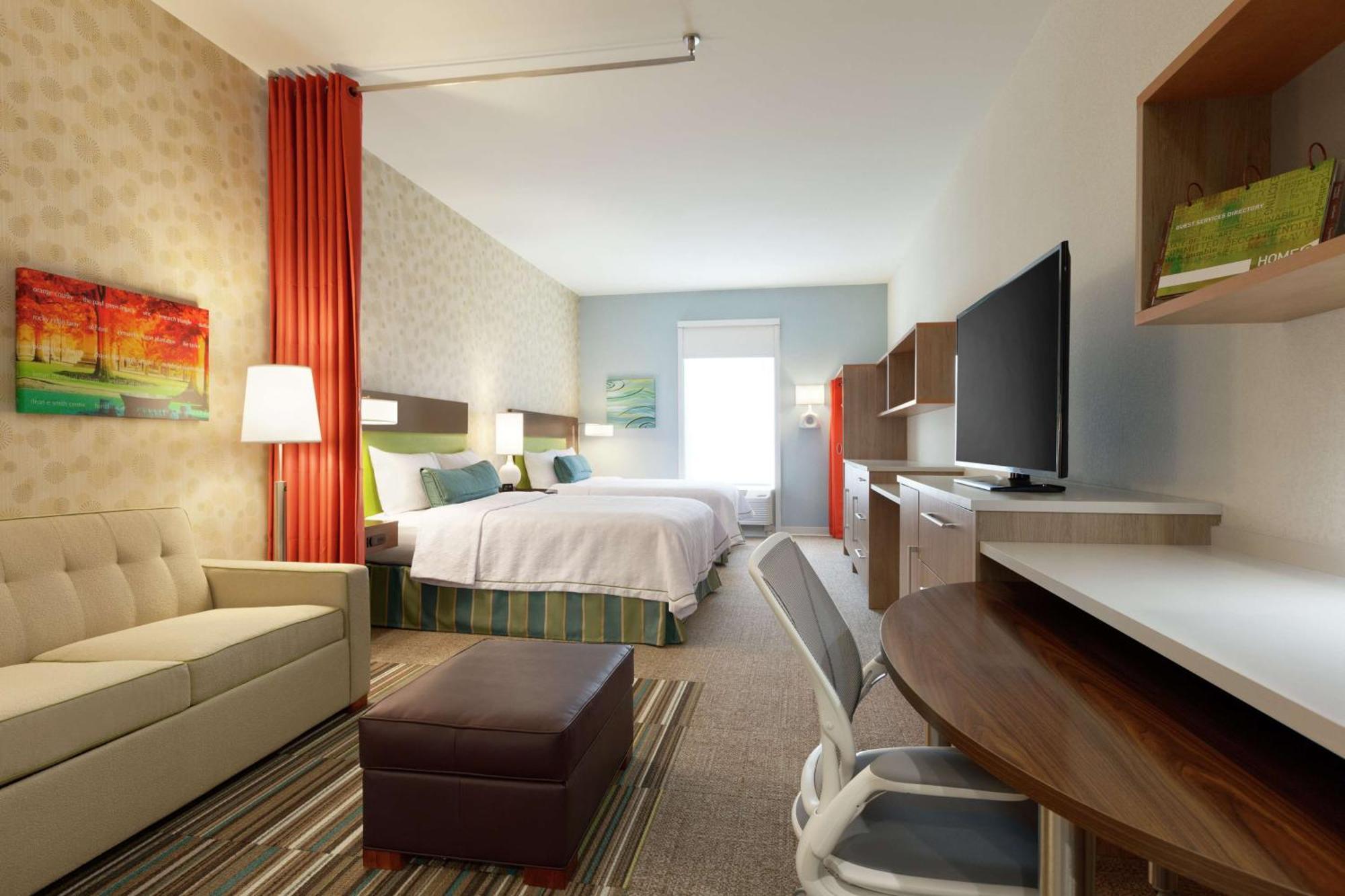 Studio Suite Two Queen Beds Hearing Access or Non-Smoking
