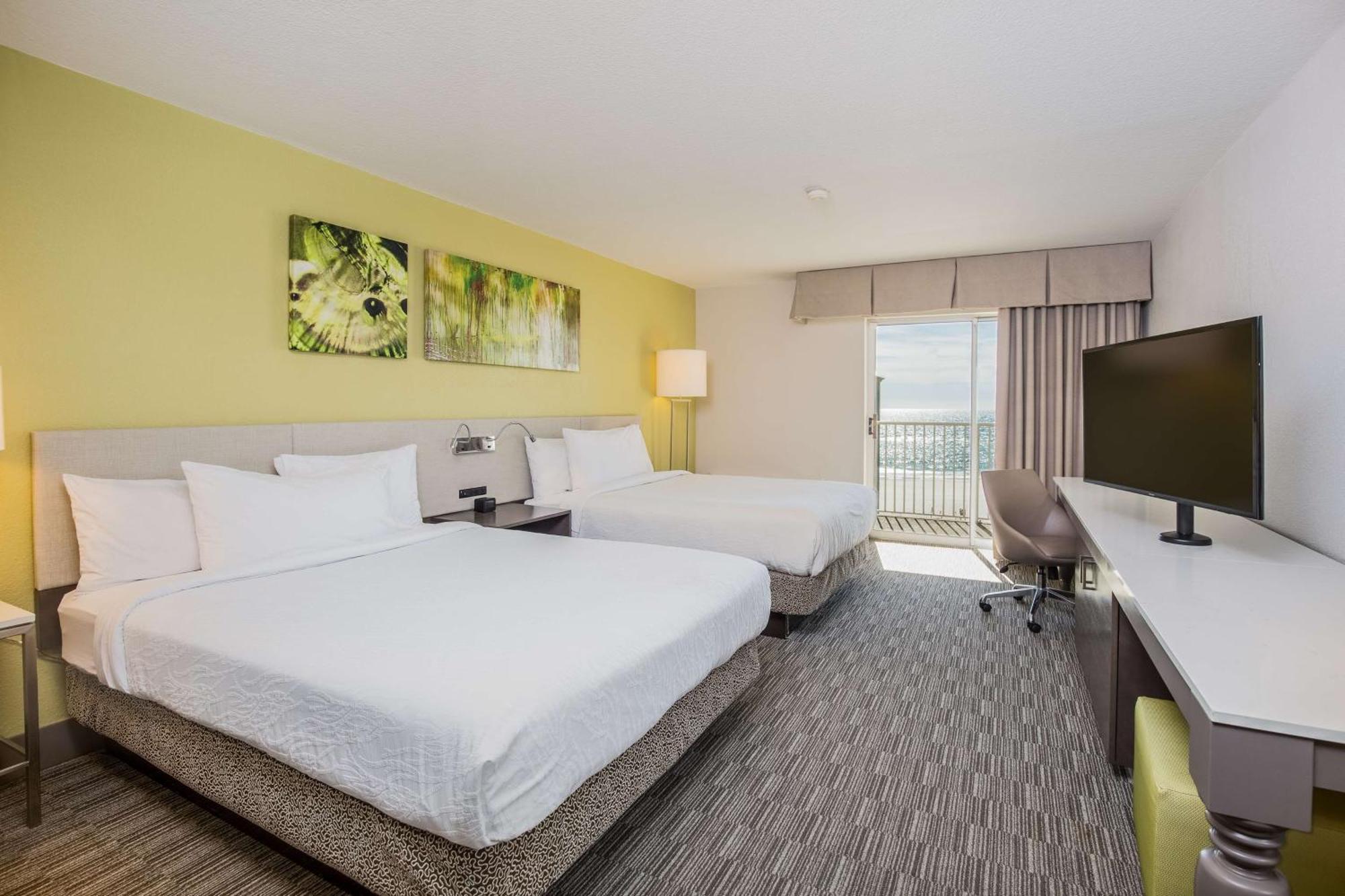 Standard Queen Room Two Queen Beds