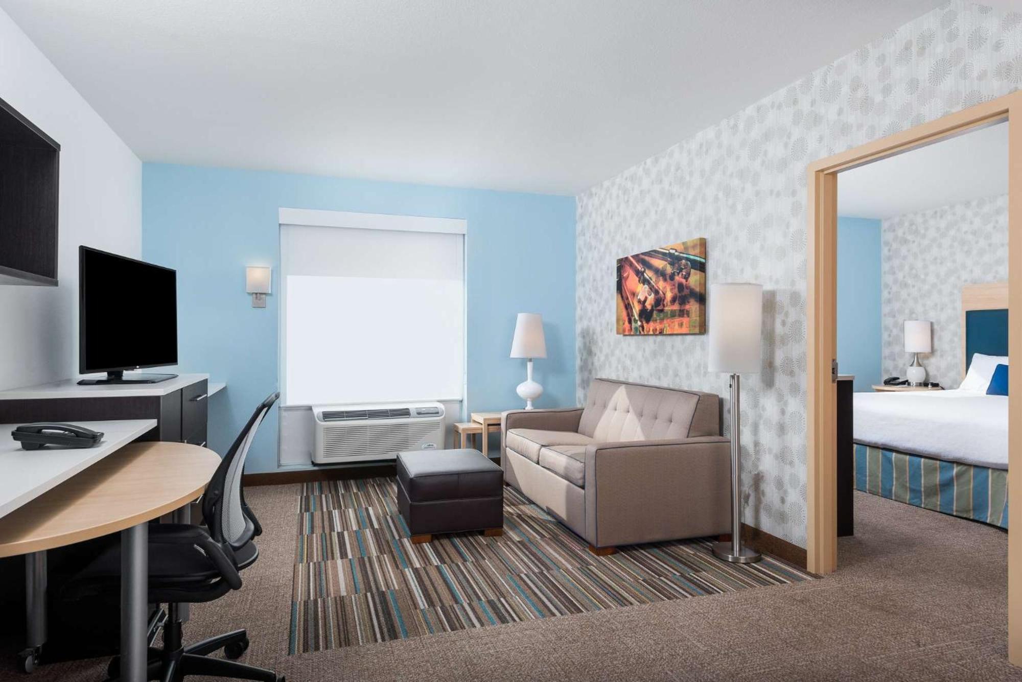 One-Bedroom King Suite Non-Smoking