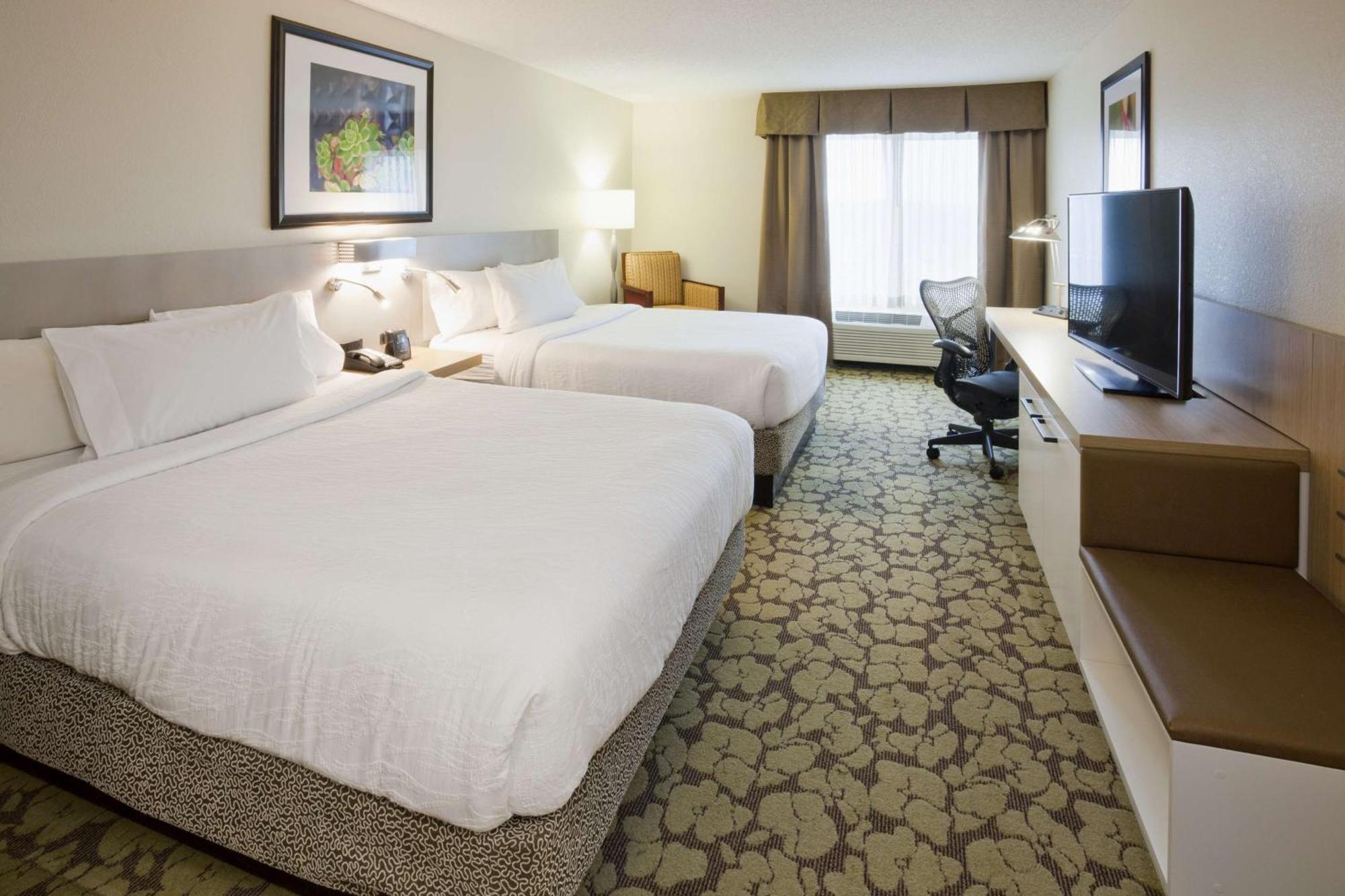 Queen Room Two Queen Beds