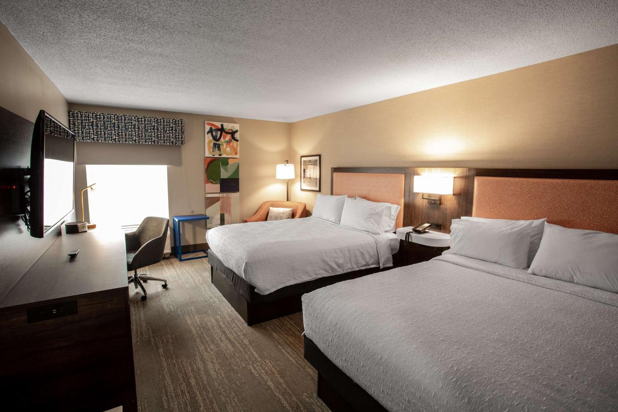 Room with Two Queen Beds - Non-Smoking