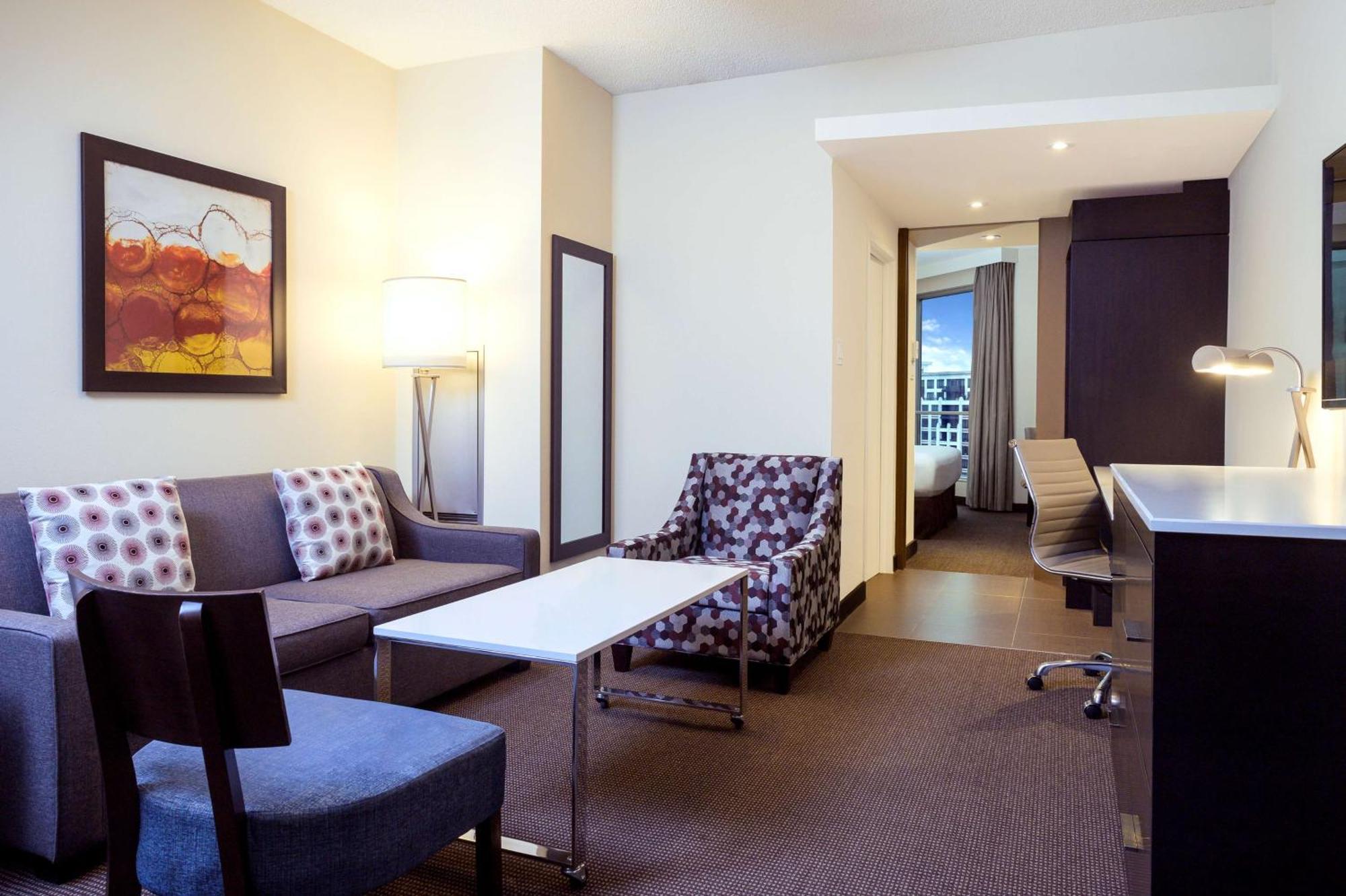 One-Bedroom Suite Two Double Beds