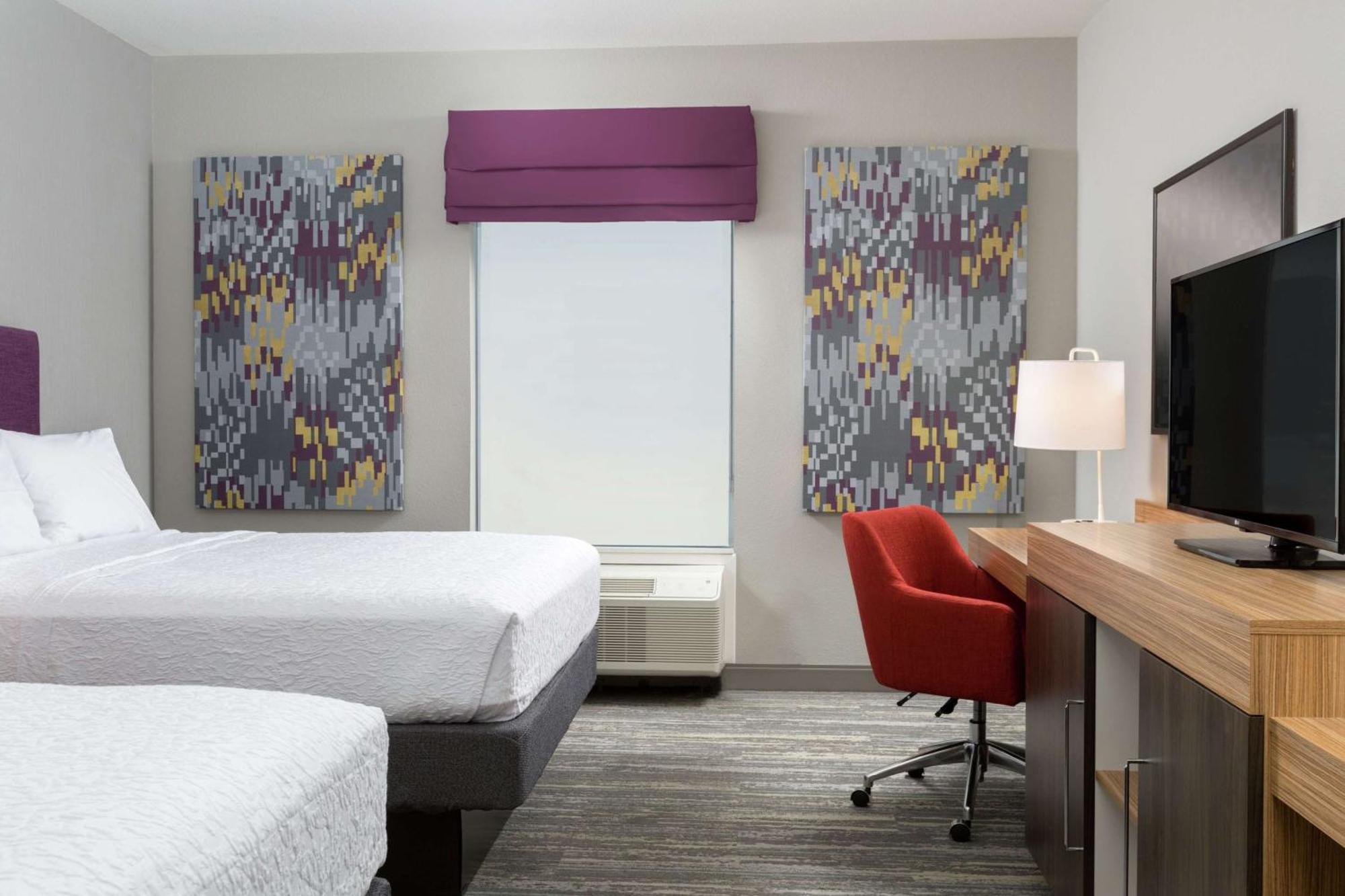 Queen Room Two Queen Beds Non-Smoking
