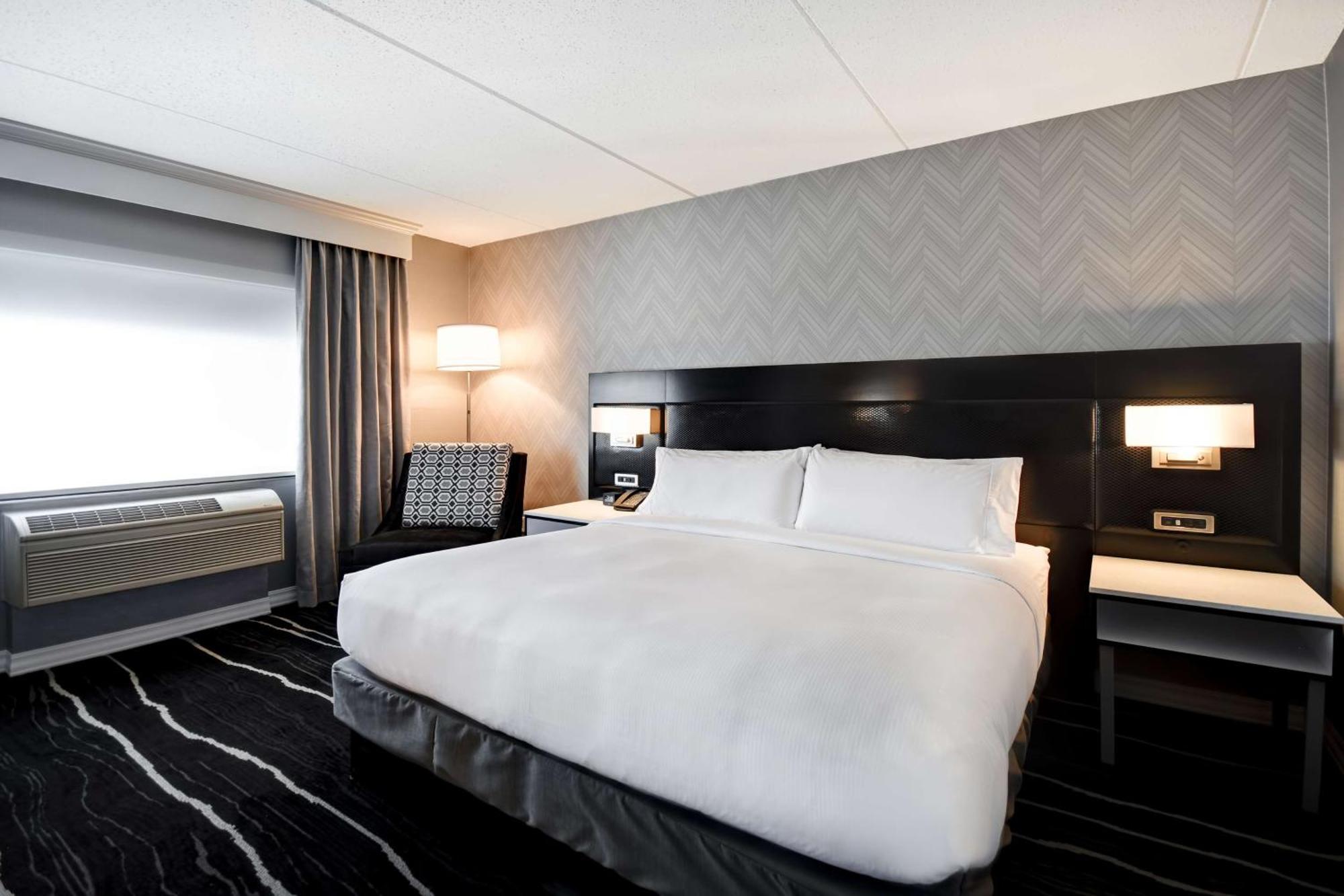 Two-Room King Suite