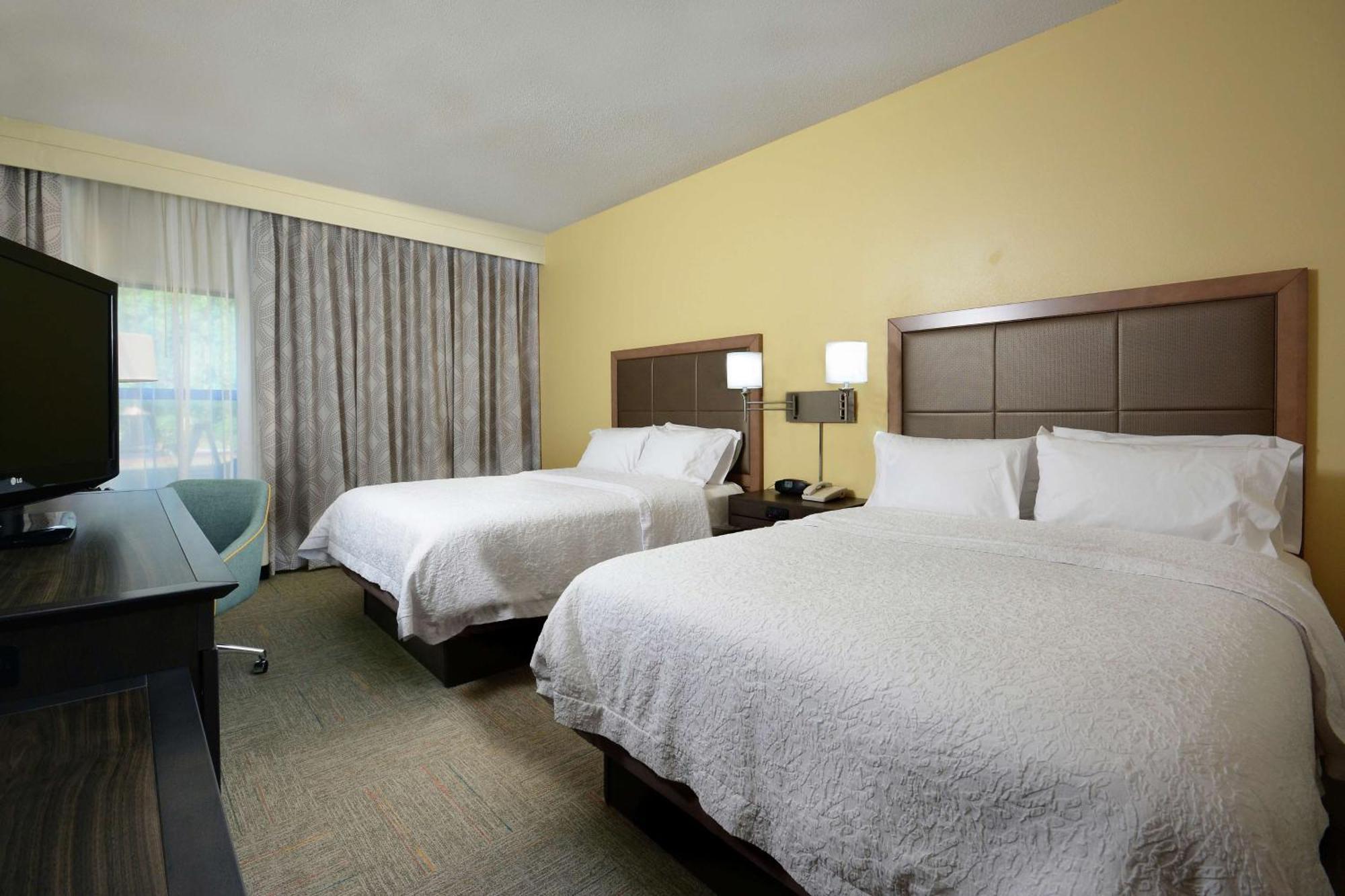 Room with Two Queen Beds - Non-Smoking